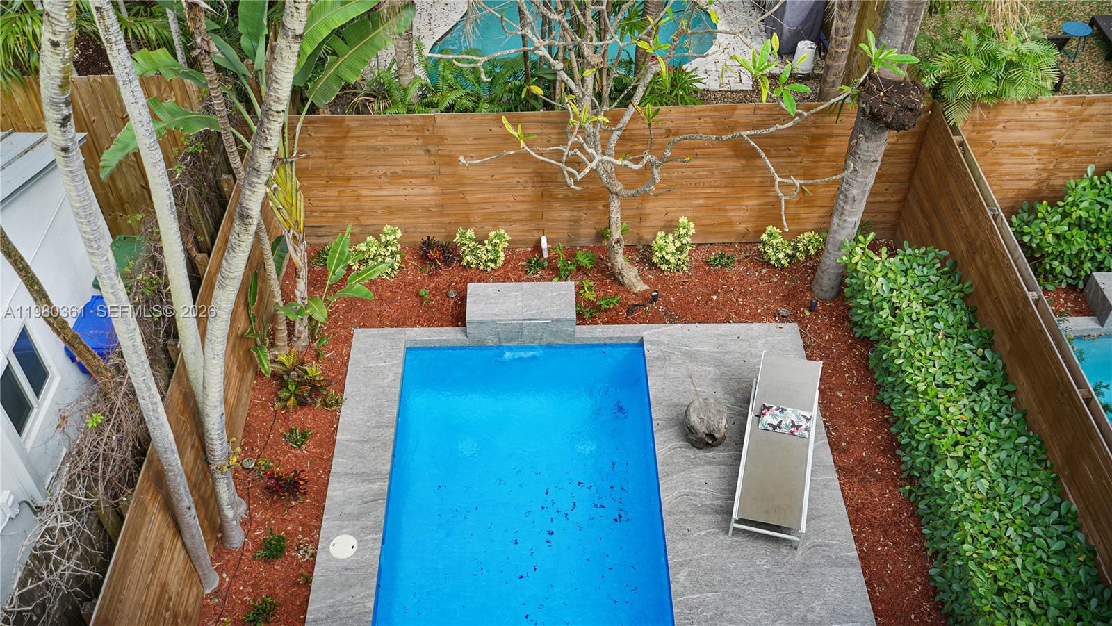 3075 Mary St Miami, FL 33133