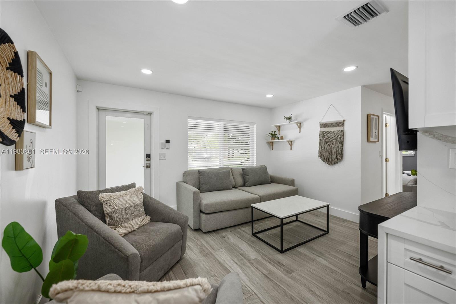 1448 NE 25th Ct Pompano Beach, FL 33064