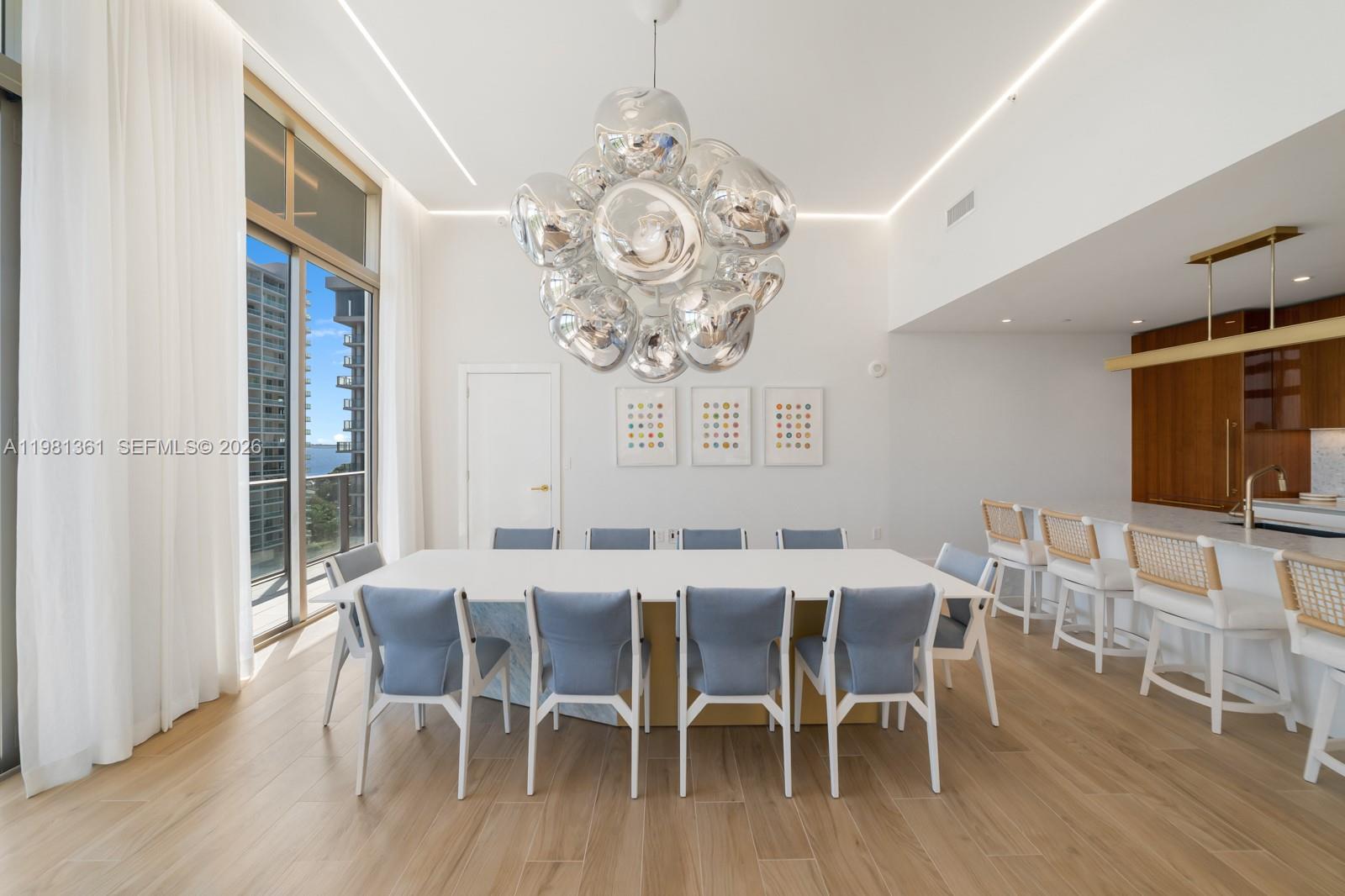 2678 Tigertail Ave #802 Coconut Grove, FL 33133