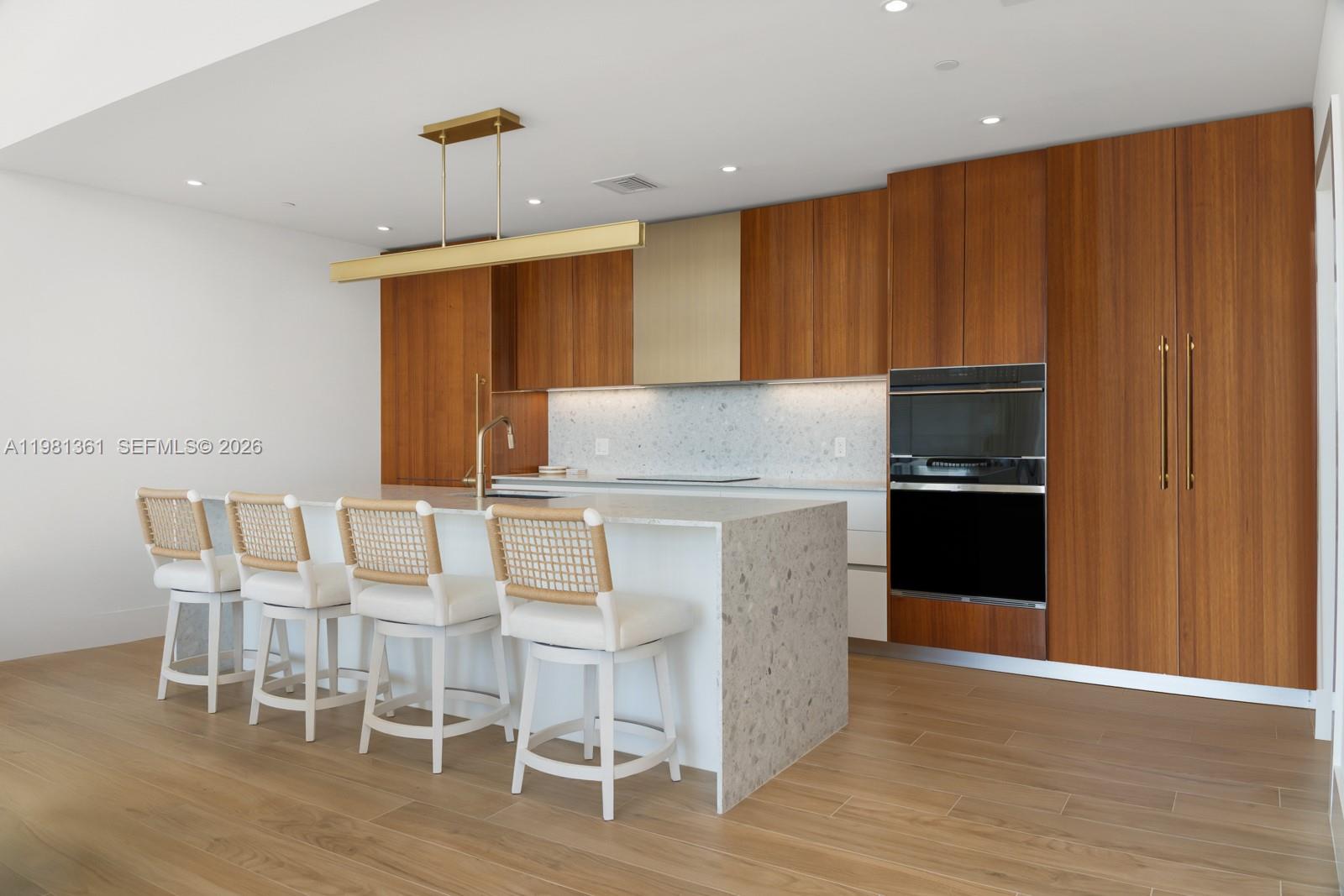 2678 Tigertail Ave #802 Coconut Grove, FL 33133