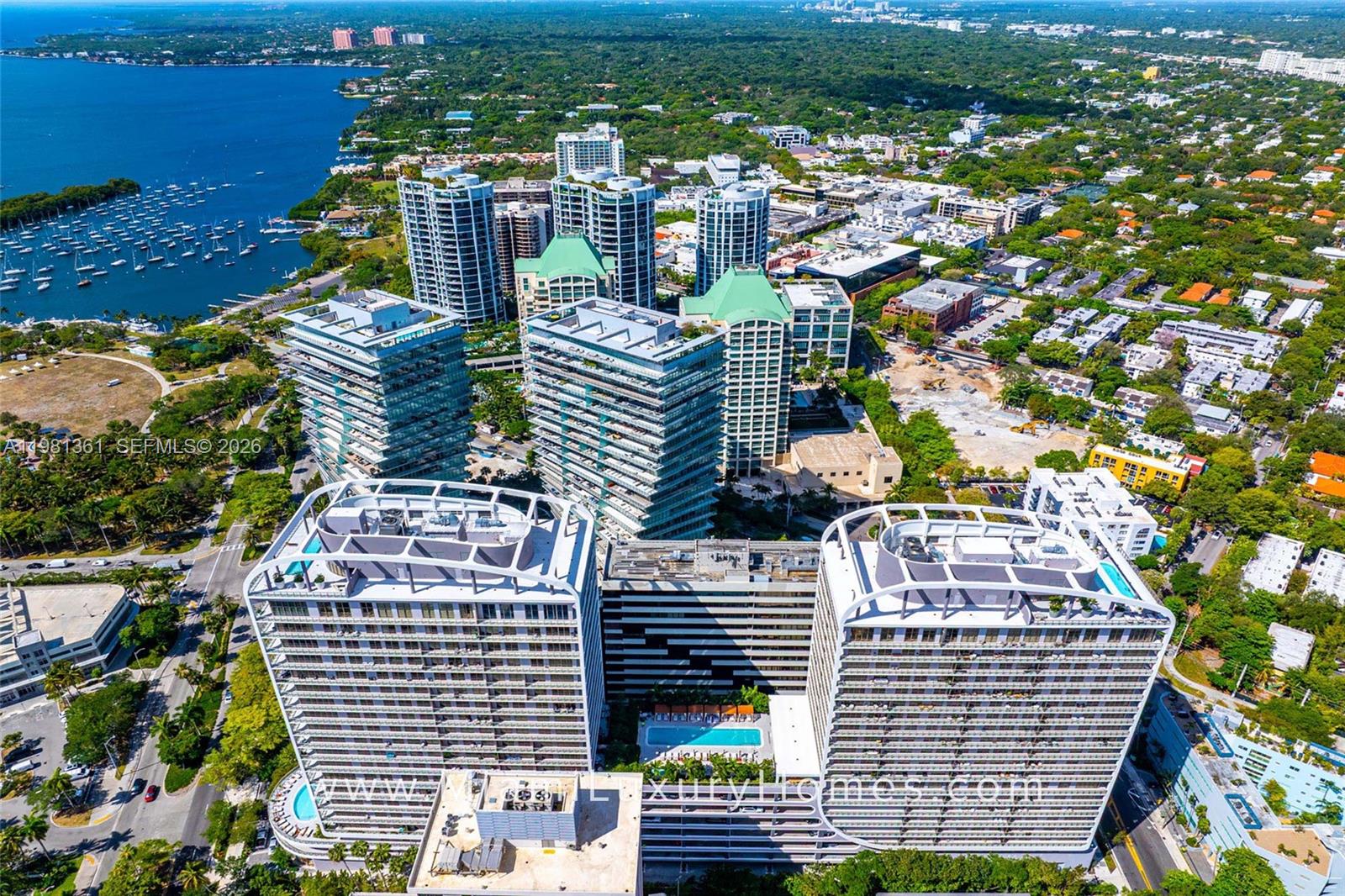 2678 Tigertail Ave #802 Coconut Grove, FL 33133