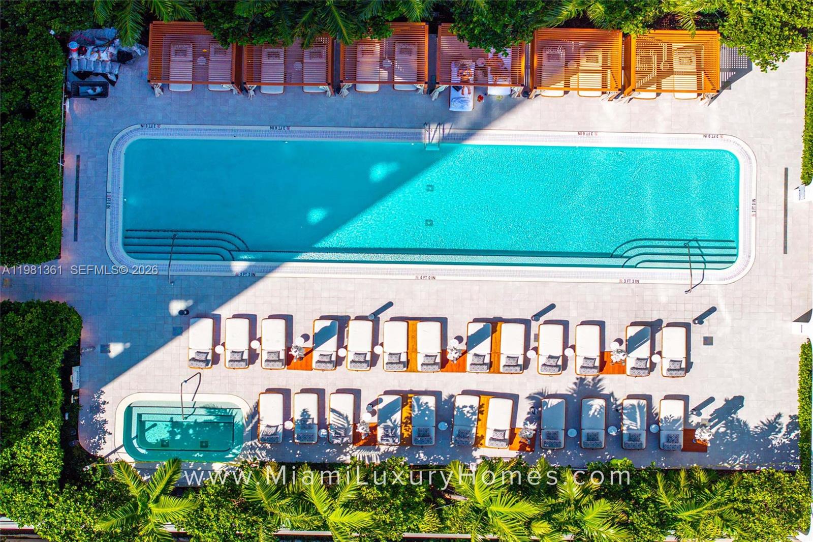 2678 Tigertail Ave #802 Coconut Grove, FL 33133