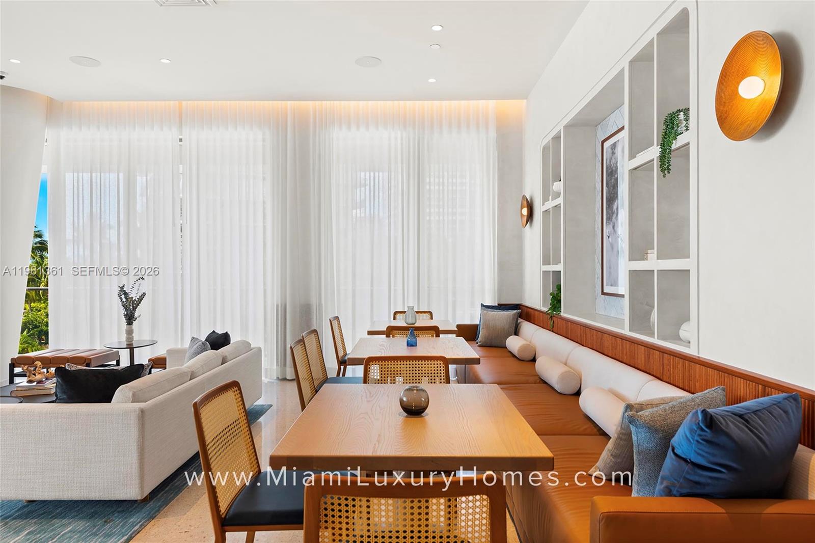 2678 Tigertail Ave #802 Coconut Grove, FL 33133