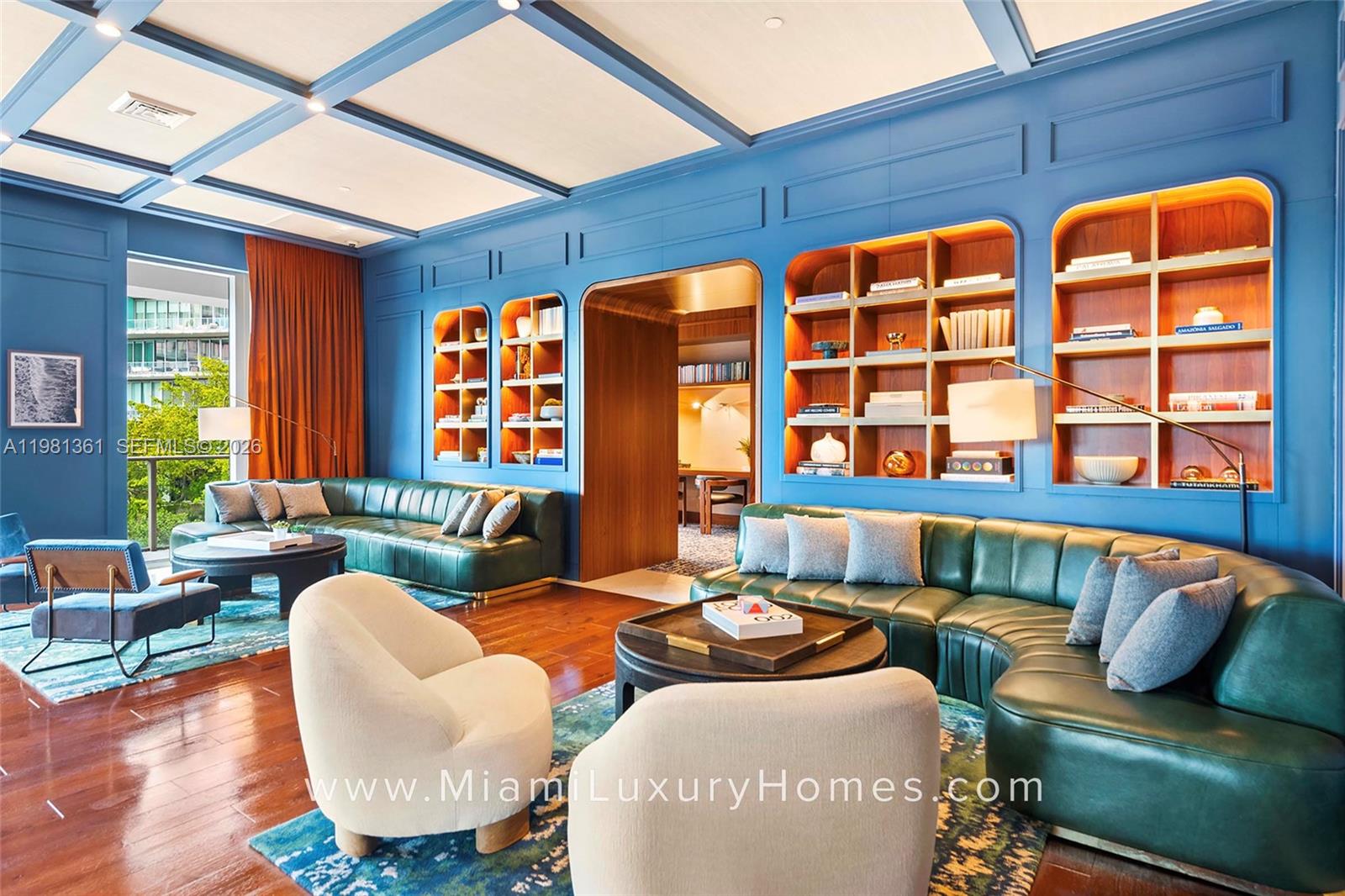 2678 Tigertail Ave #802 Coconut Grove, FL 33133