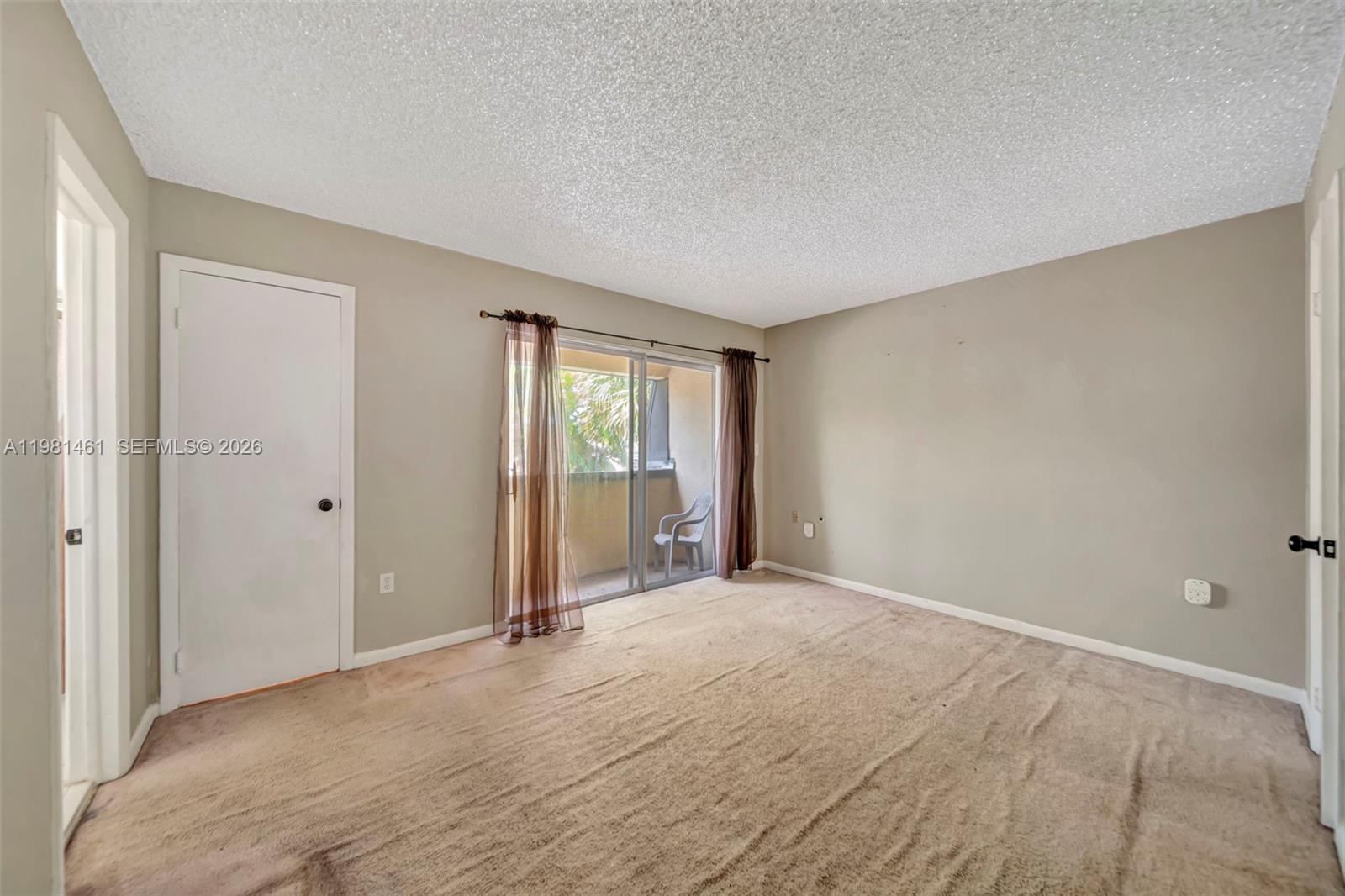 8769 SW 137th Ave Miami, FL 33183