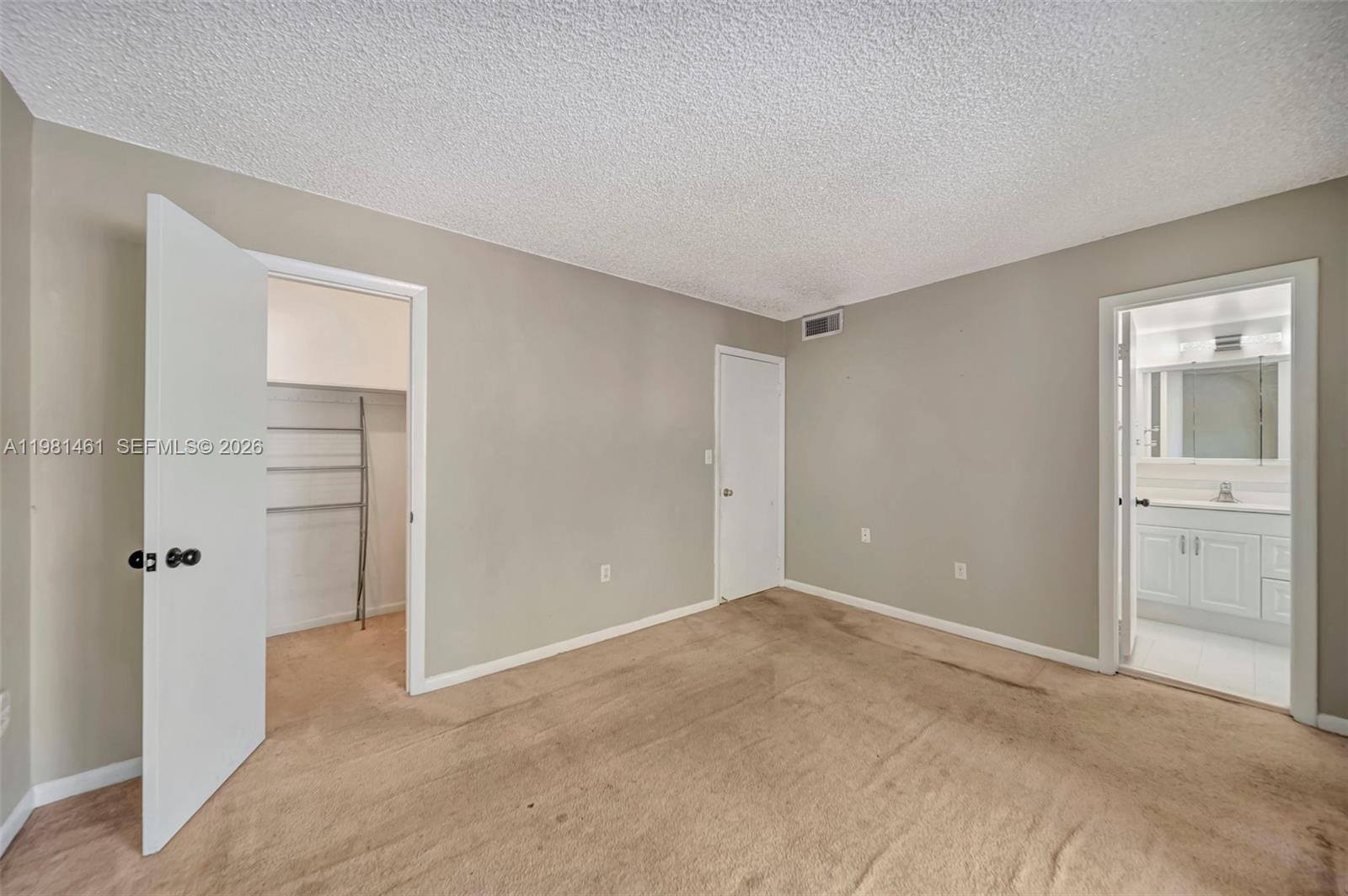 8769 SW 137th Ave Miami, FL 33183