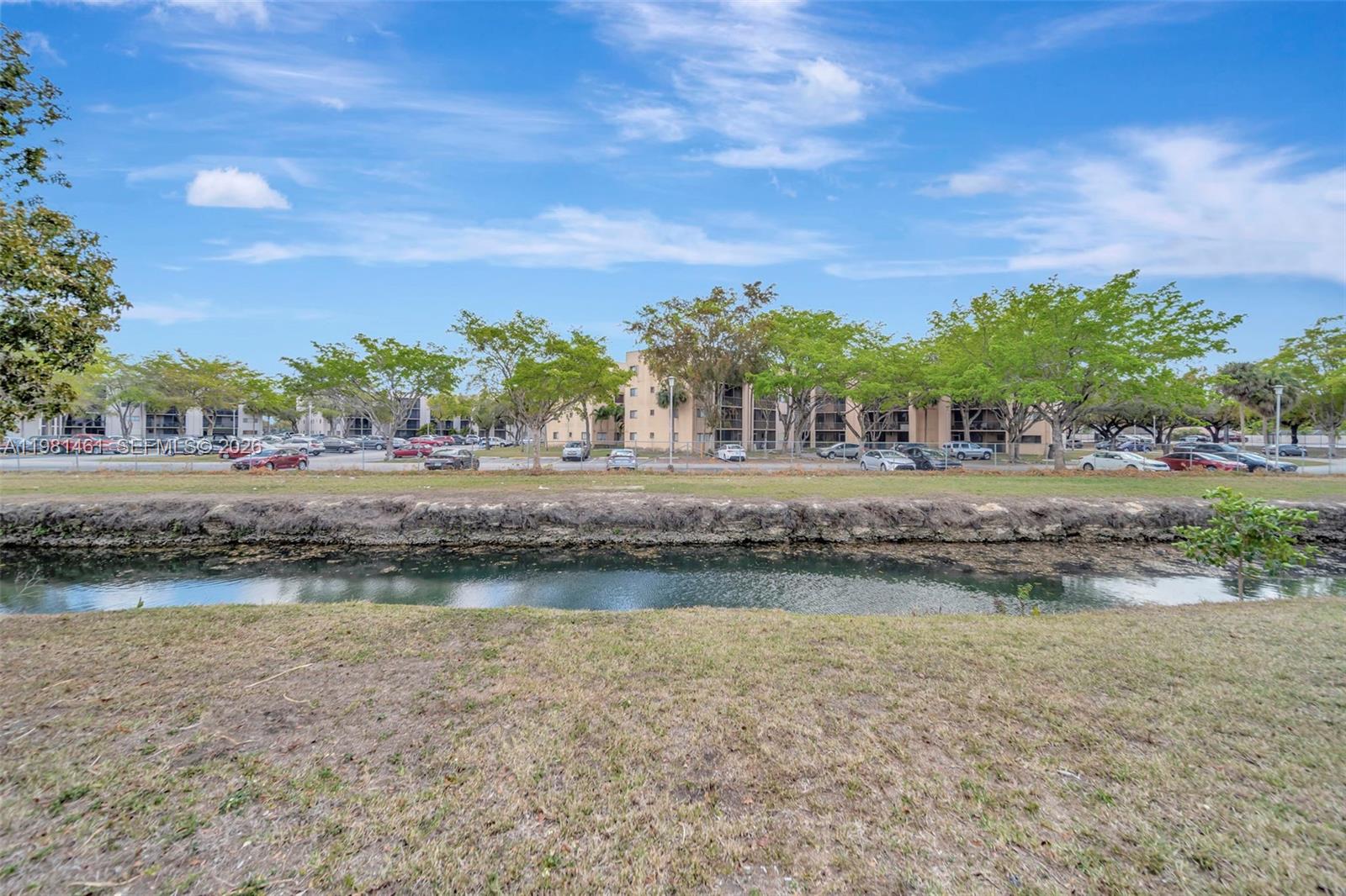 8769 SW 137th Ave Miami, FL 33183