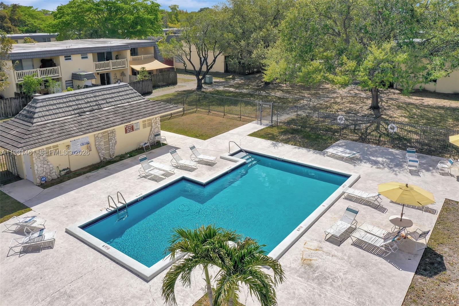 8769 SW 137th Ave Miami, FL 33183