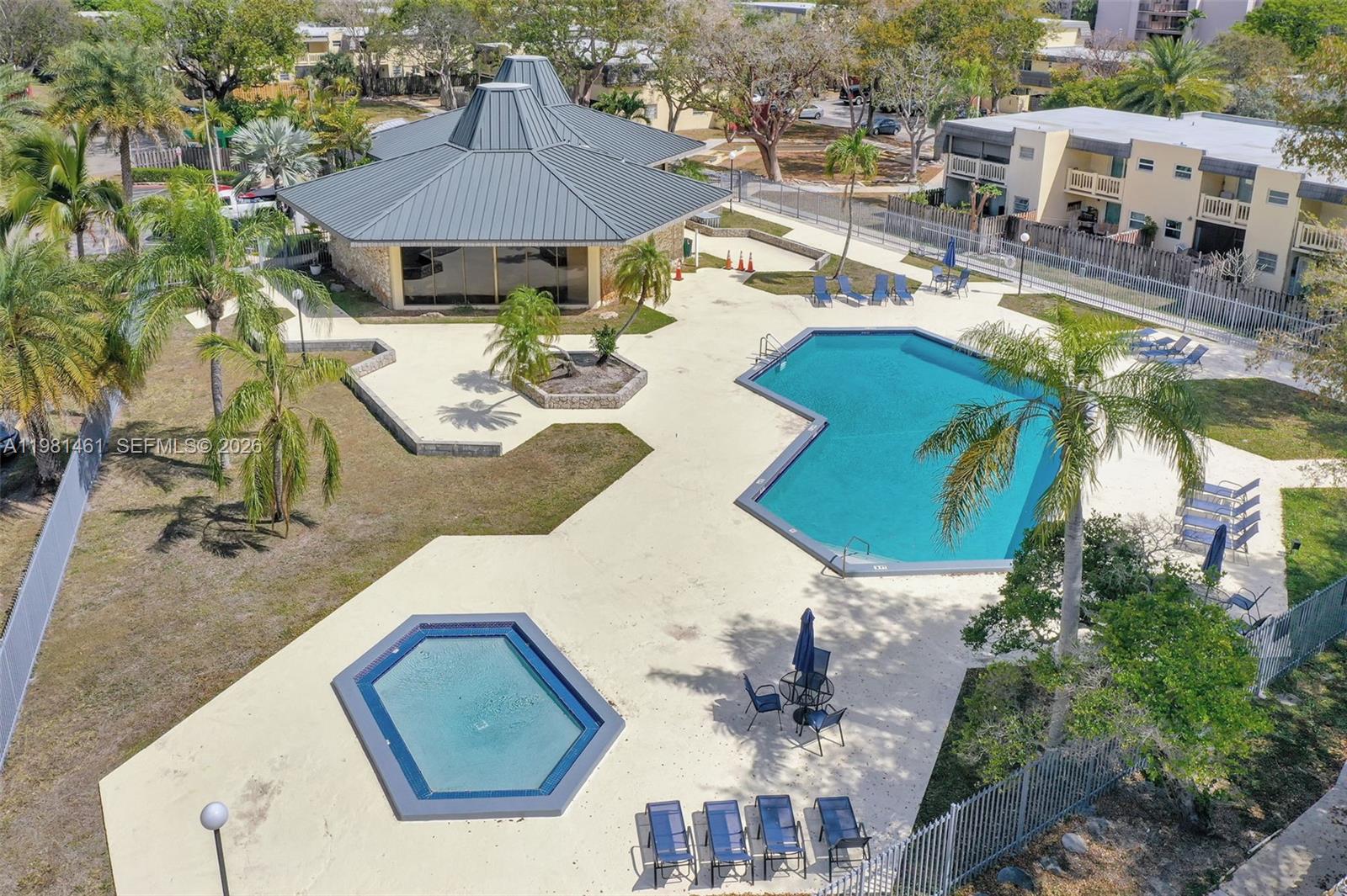 8769 SW 137th Ave Miami, FL 33183