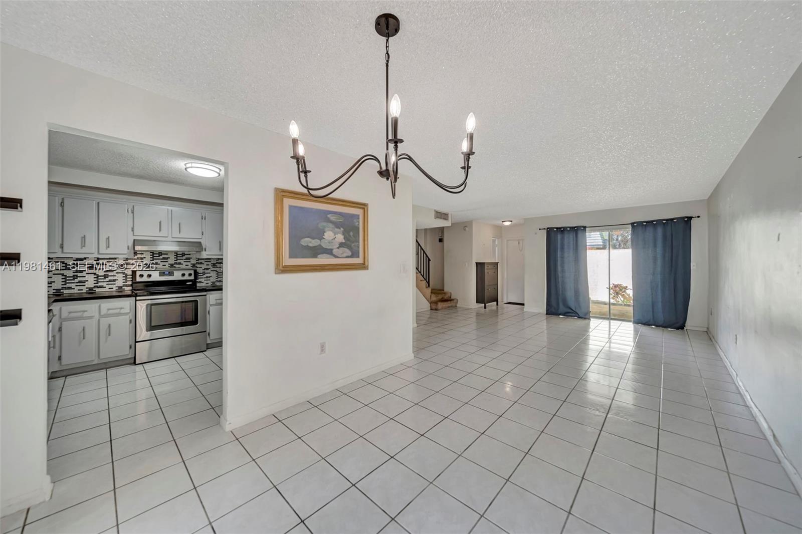 8769 SW 137th Ave Miami, FL 33183