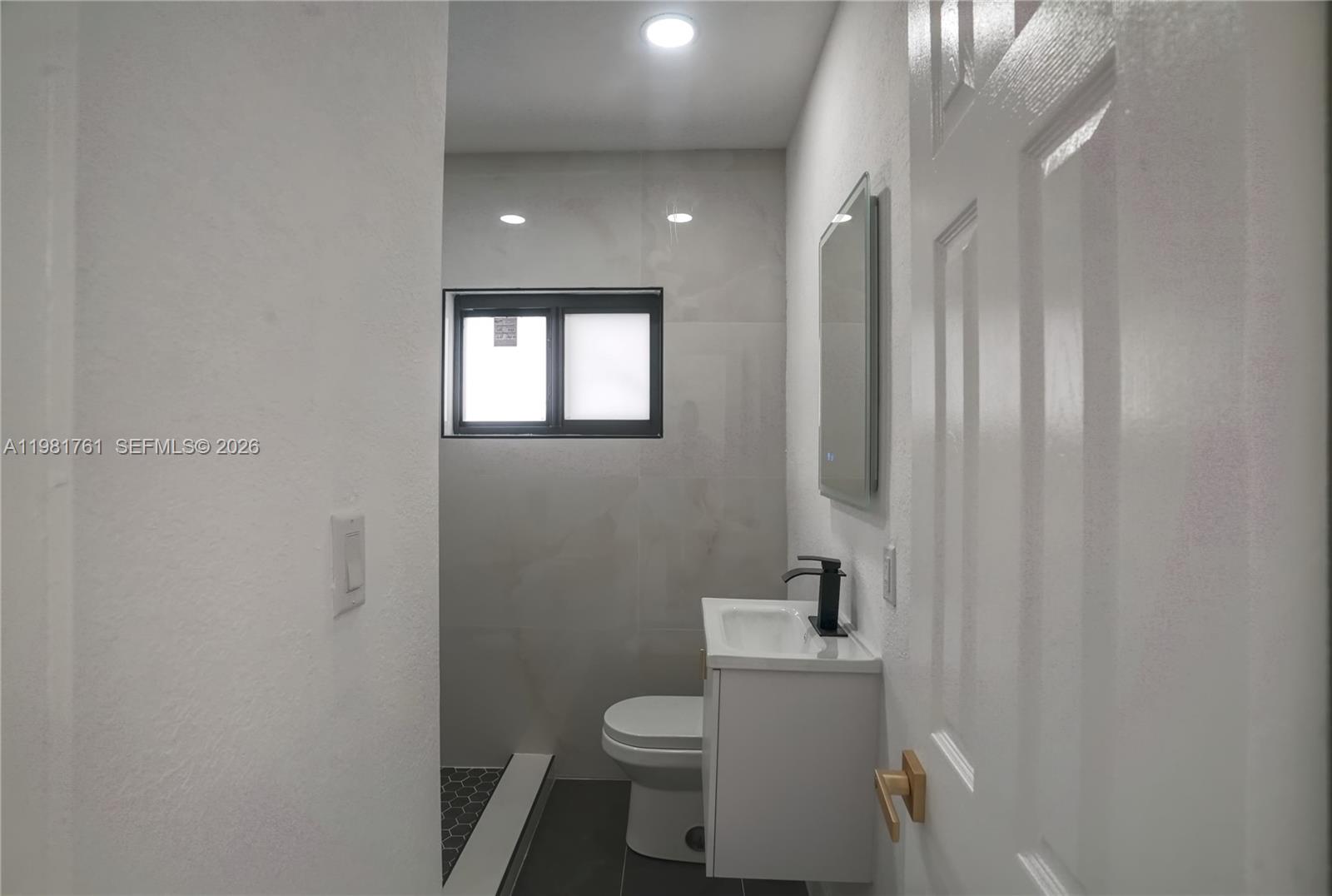 315 NW 127th St North Miami, FL 33168