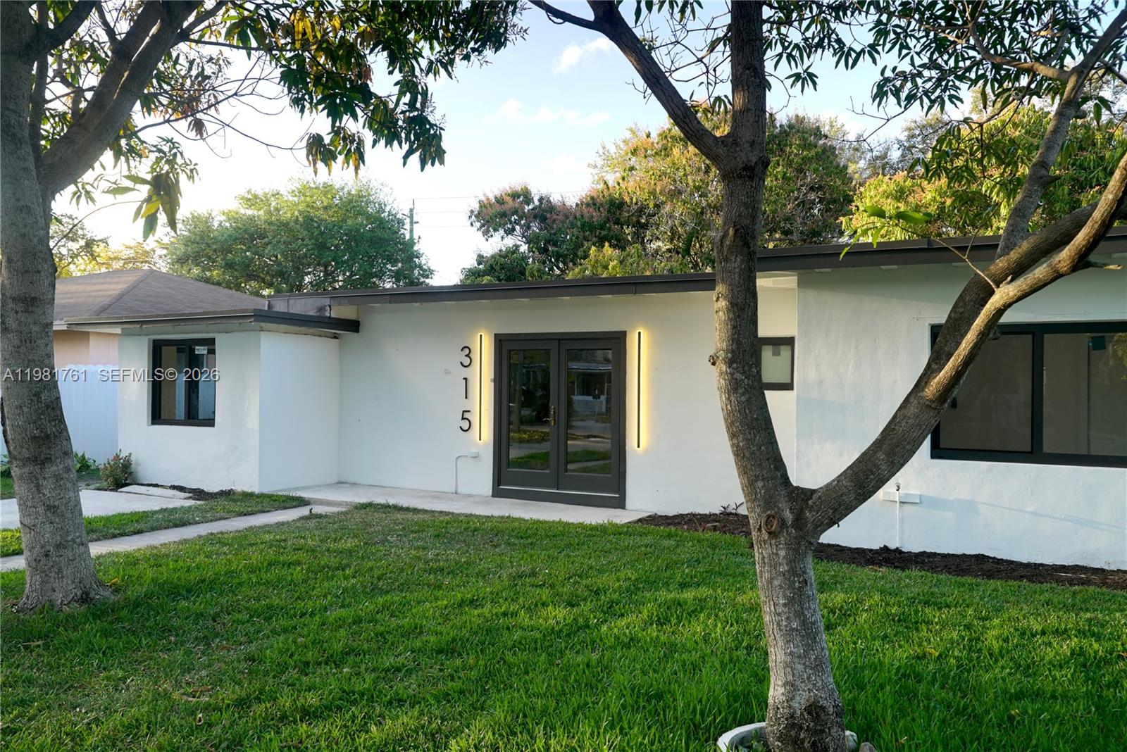 315 NW 127th St North Miami, FL 33168