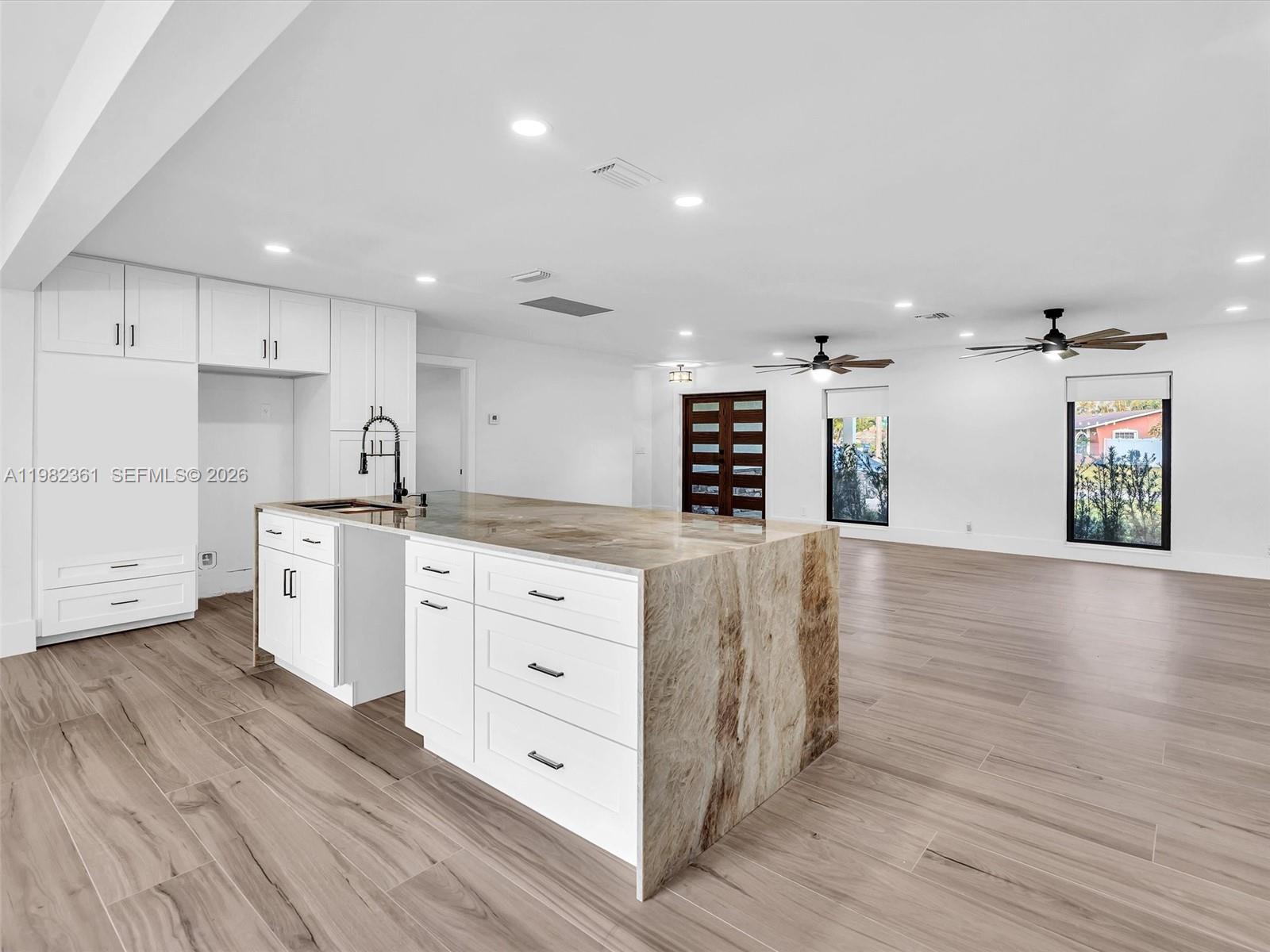 1501 NW 109th Ter Pembroke Pines, FL 33026