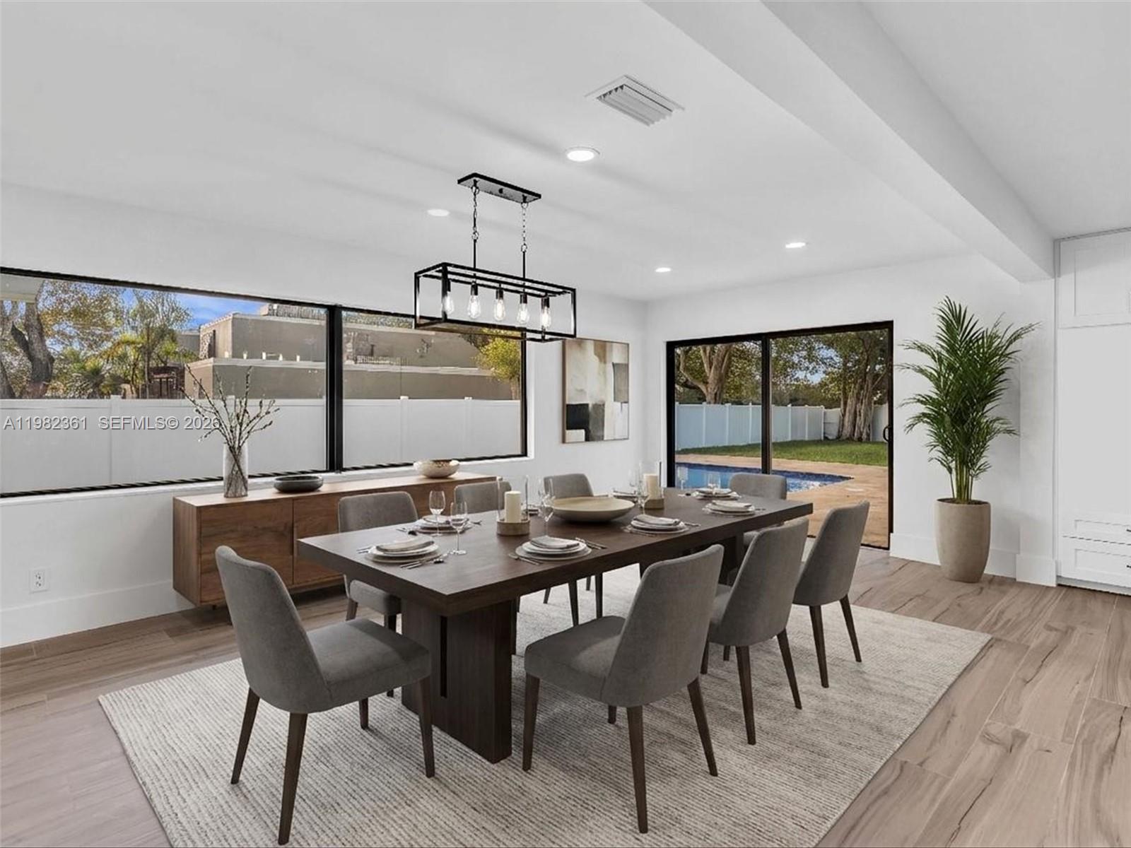 1501 NW 109th Ter Pembroke Pines, FL 33026