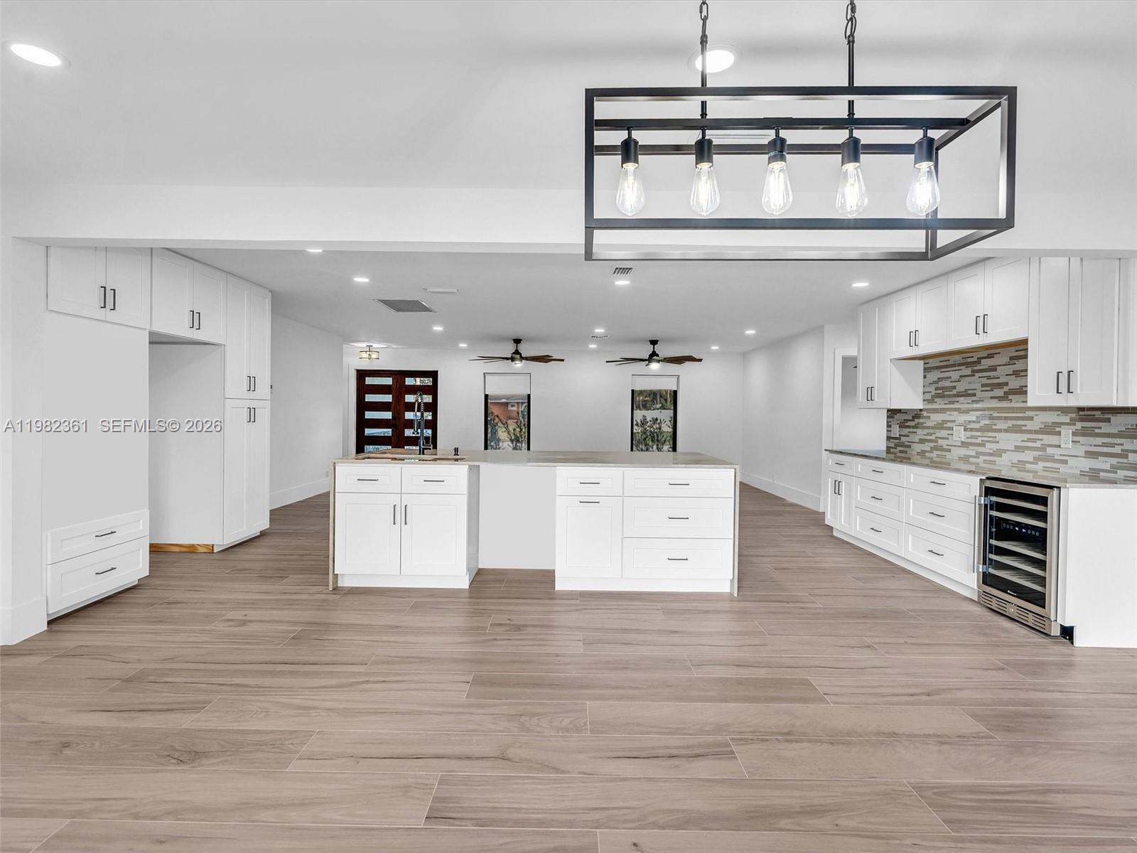 1501 NW 109th Ter Pembroke Pines, FL 33026