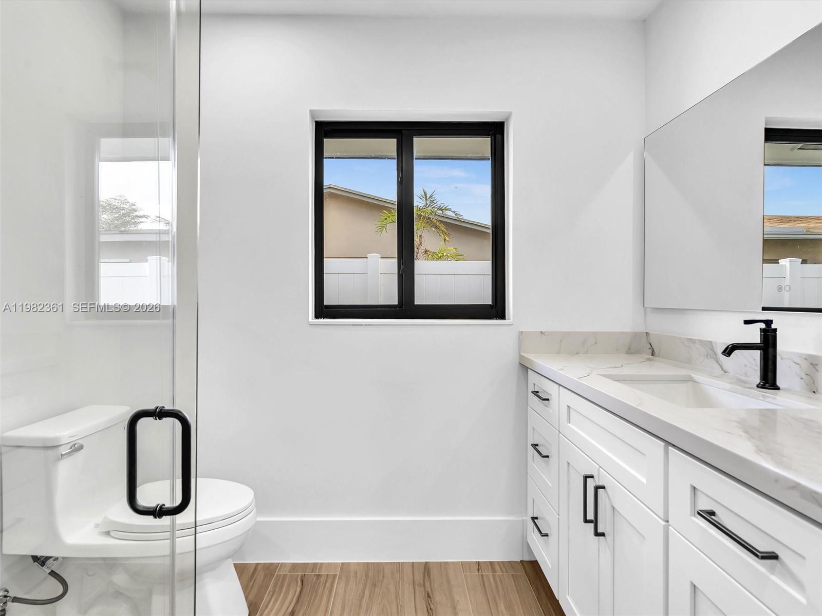 1501 NW 109th Ter Pembroke Pines, FL 33026