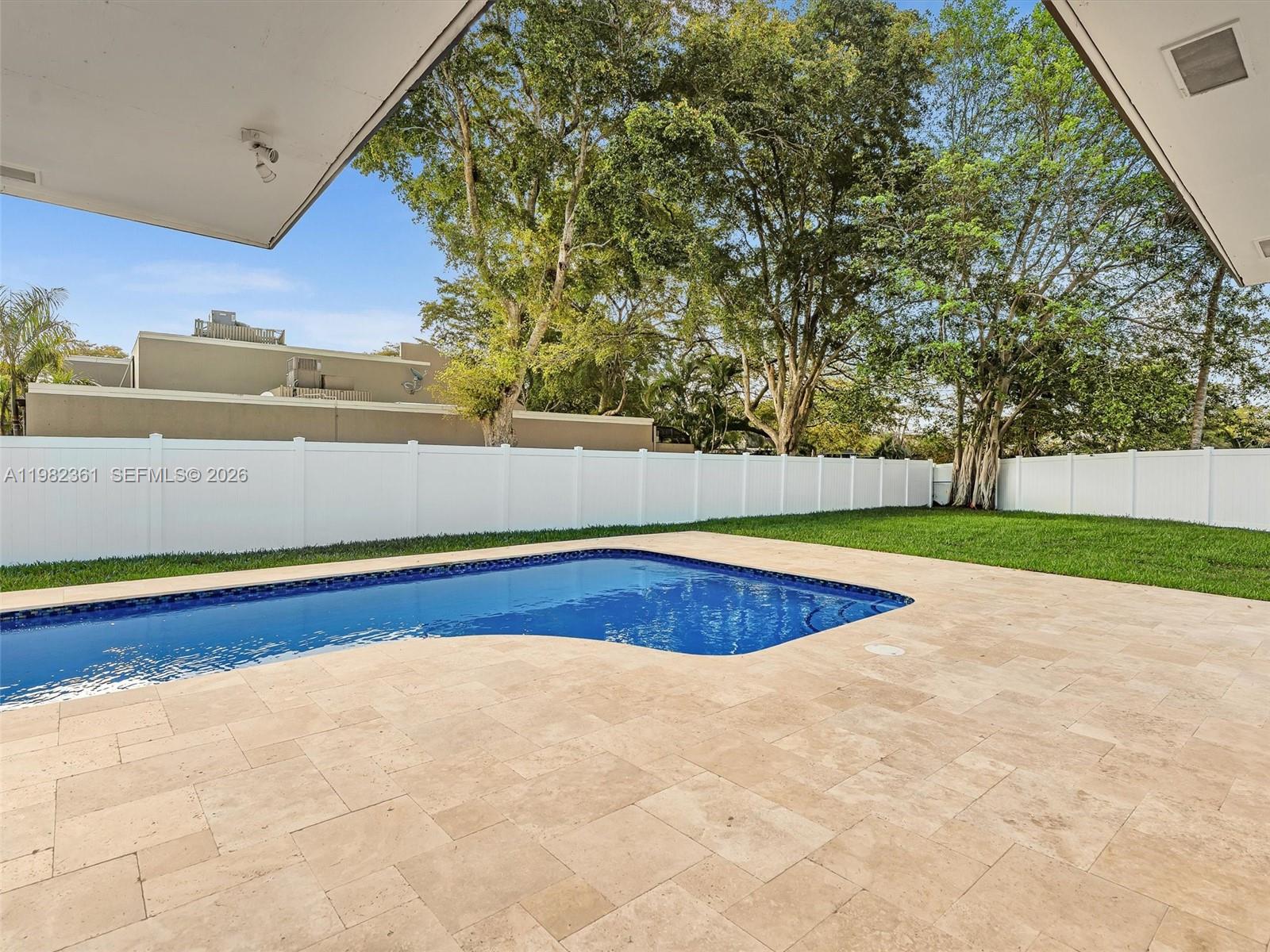 1501 NW 109th Ter Pembroke Pines, FL 33026