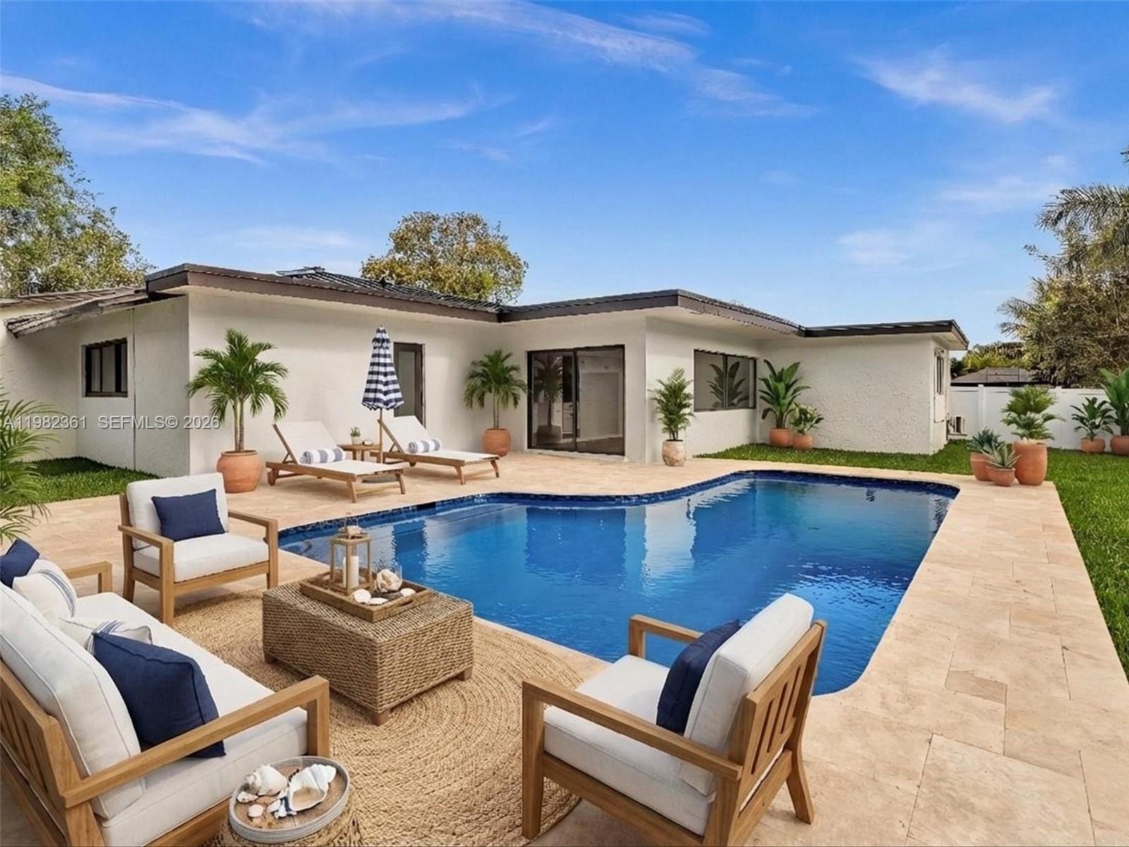 1501 NW 109th Ter Pembroke Pines, FL 33026