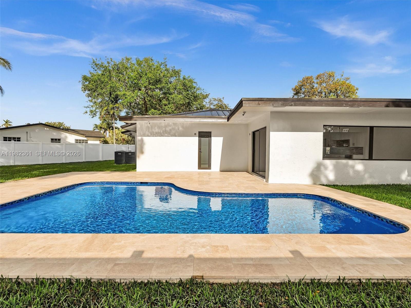 1501 NW 109th Ter Pembroke Pines, FL 33026