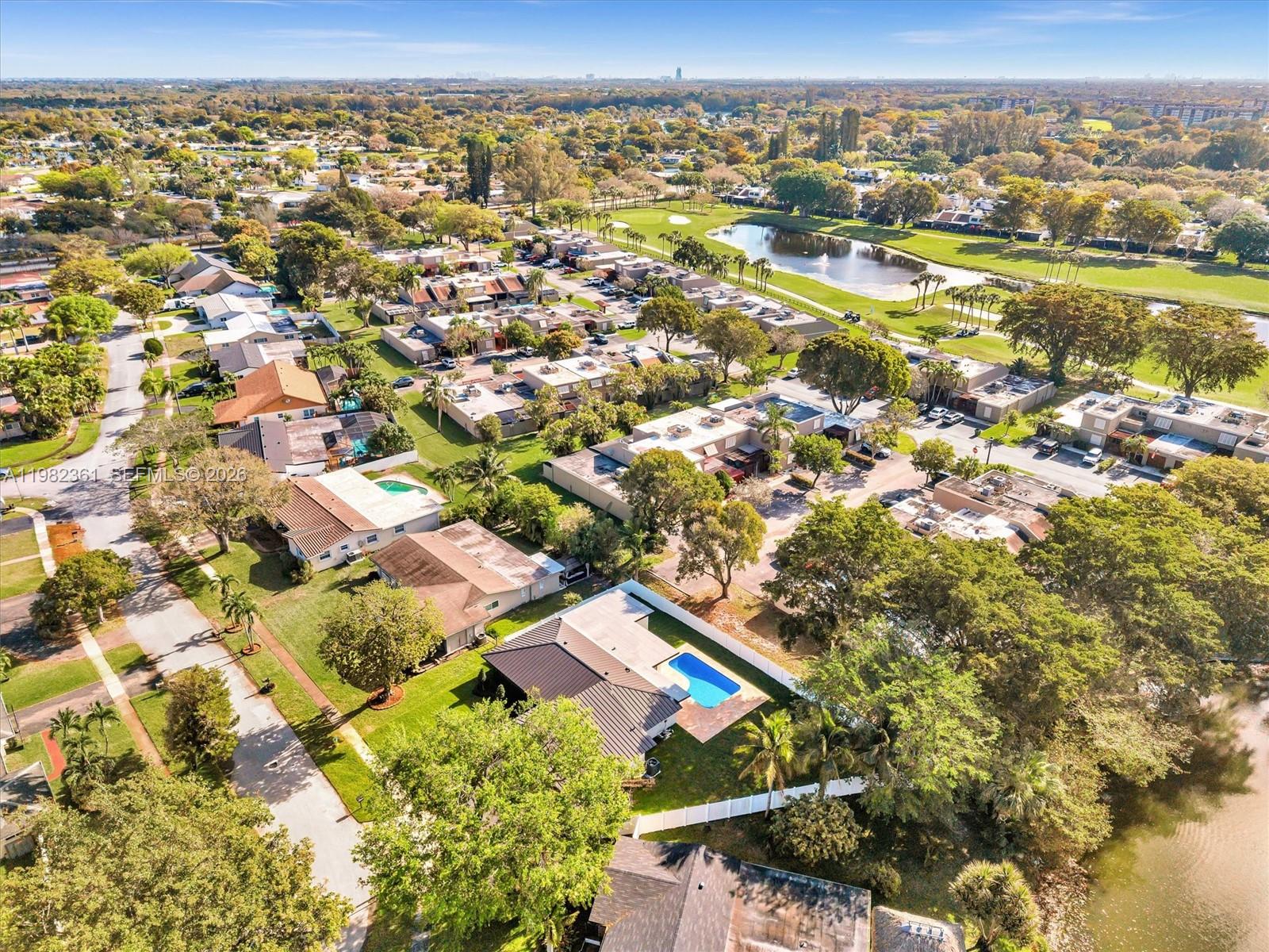 1501 NW 109th Ter Pembroke Pines, FL 33026