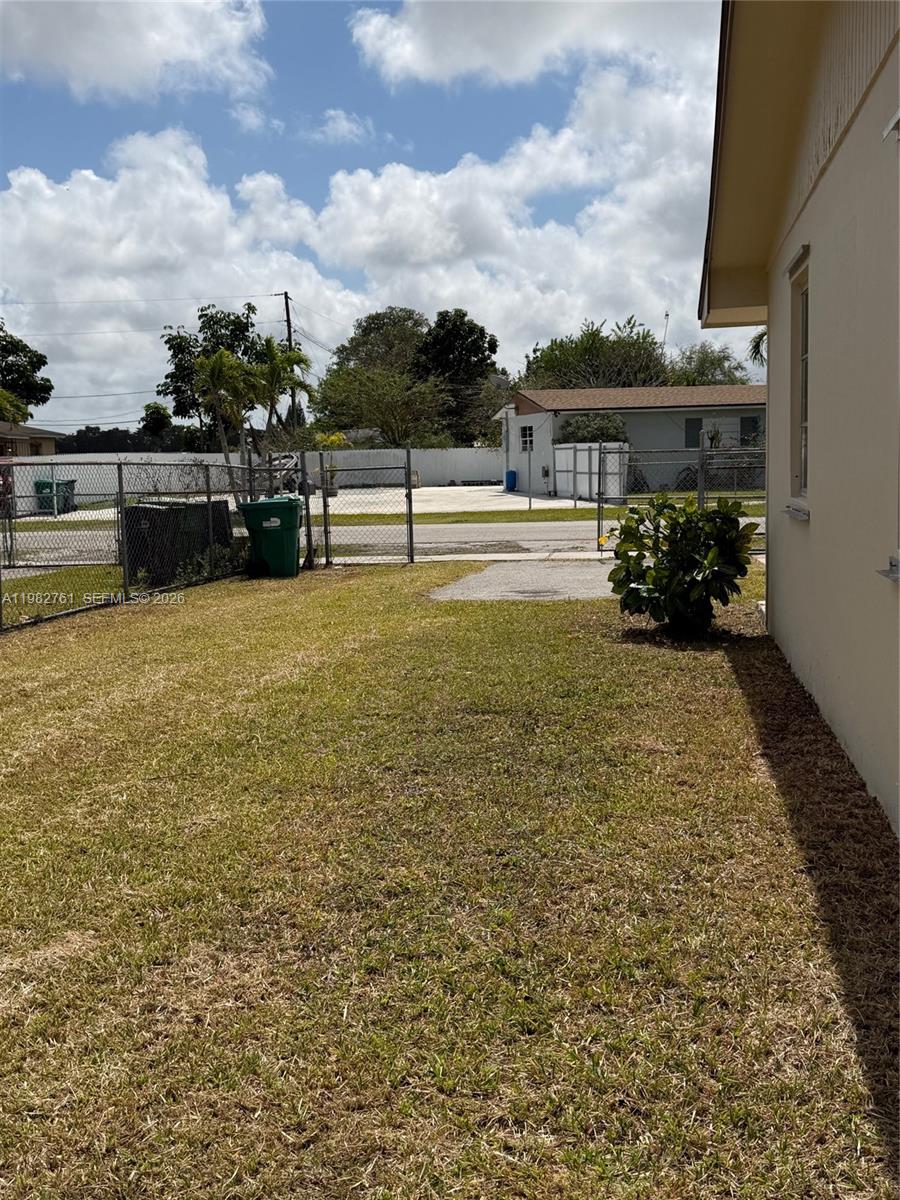14865 SW 302nd St Homestead, FL 33033