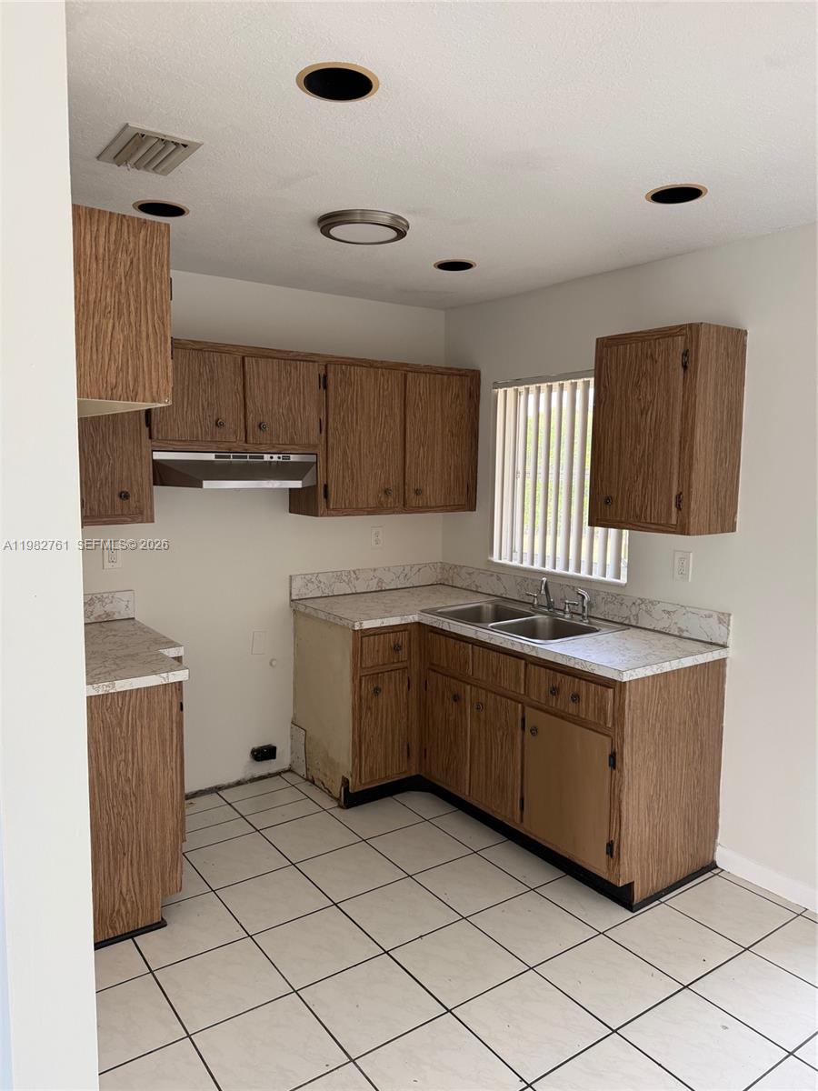 14865 SW 302nd St Homestead, FL 33033