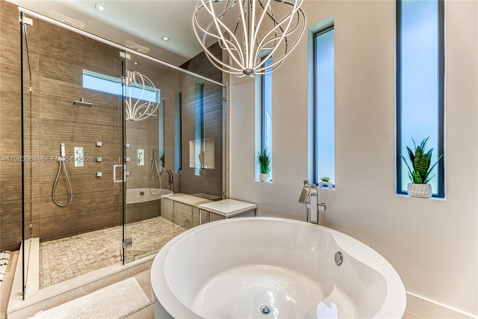 2817 NE 35th St Fort Lauderdale, FL 33306