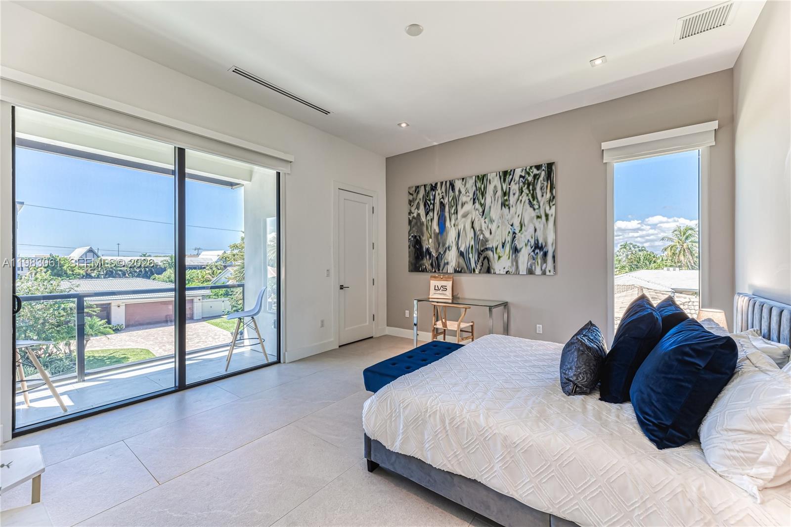 2817 NE 35th St Fort Lauderdale, FL 33306