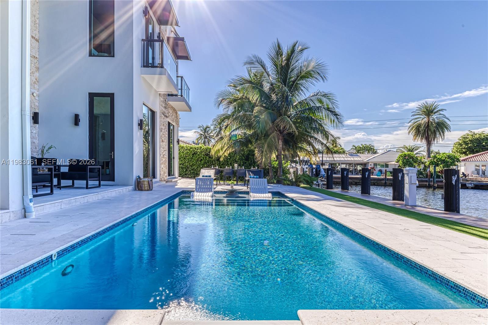 2817 NE 35th St Fort Lauderdale, FL 33306