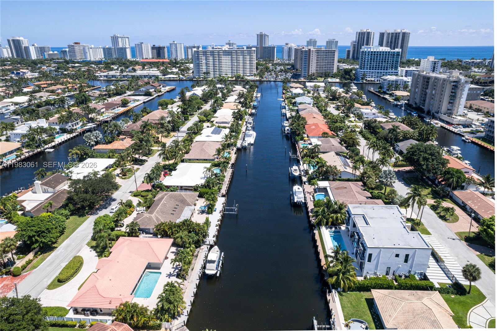 2817 NE 35th St Fort Lauderdale, FL 33306