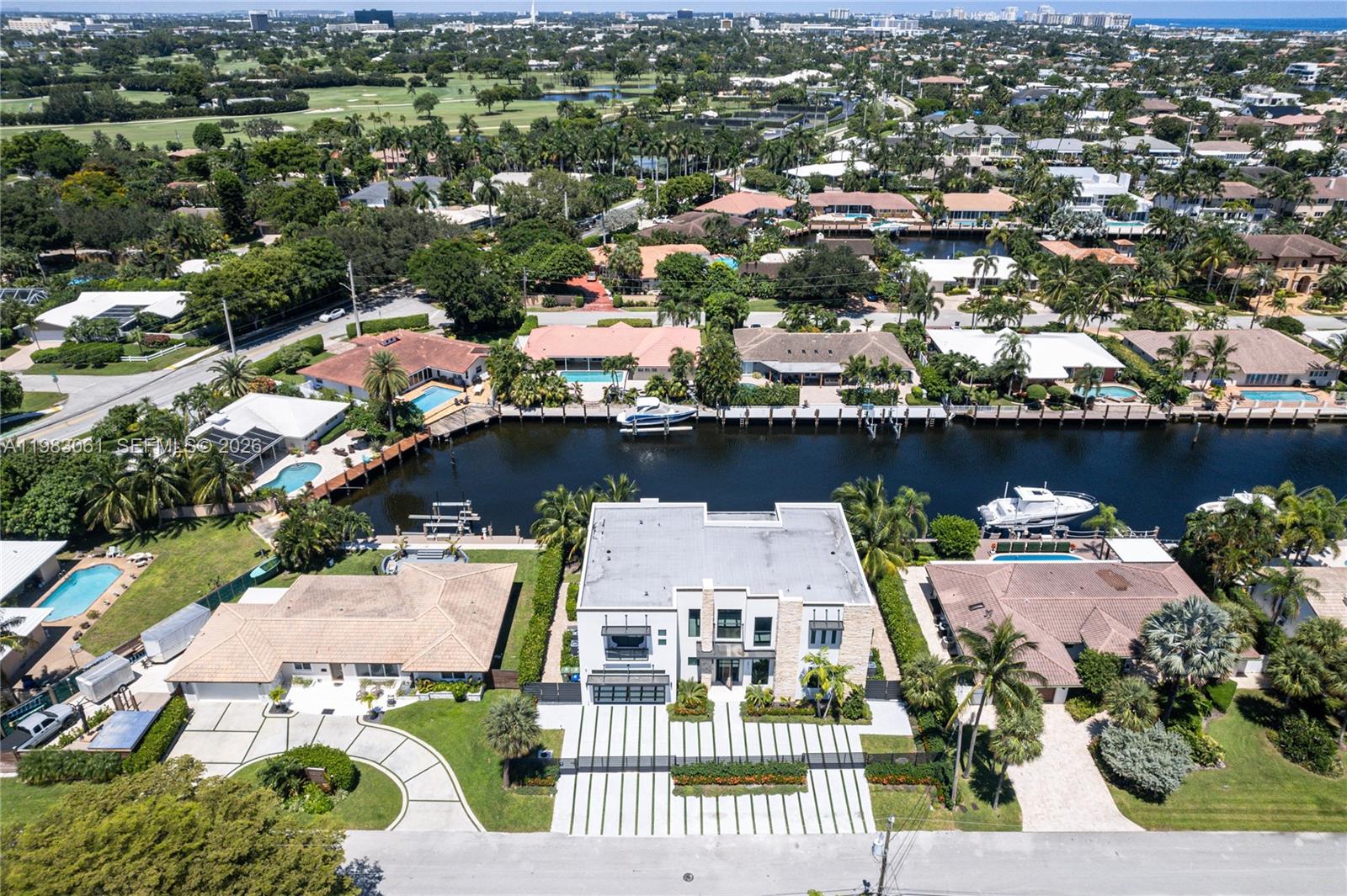 2817 NE 35th St Fort Lauderdale, FL 33306