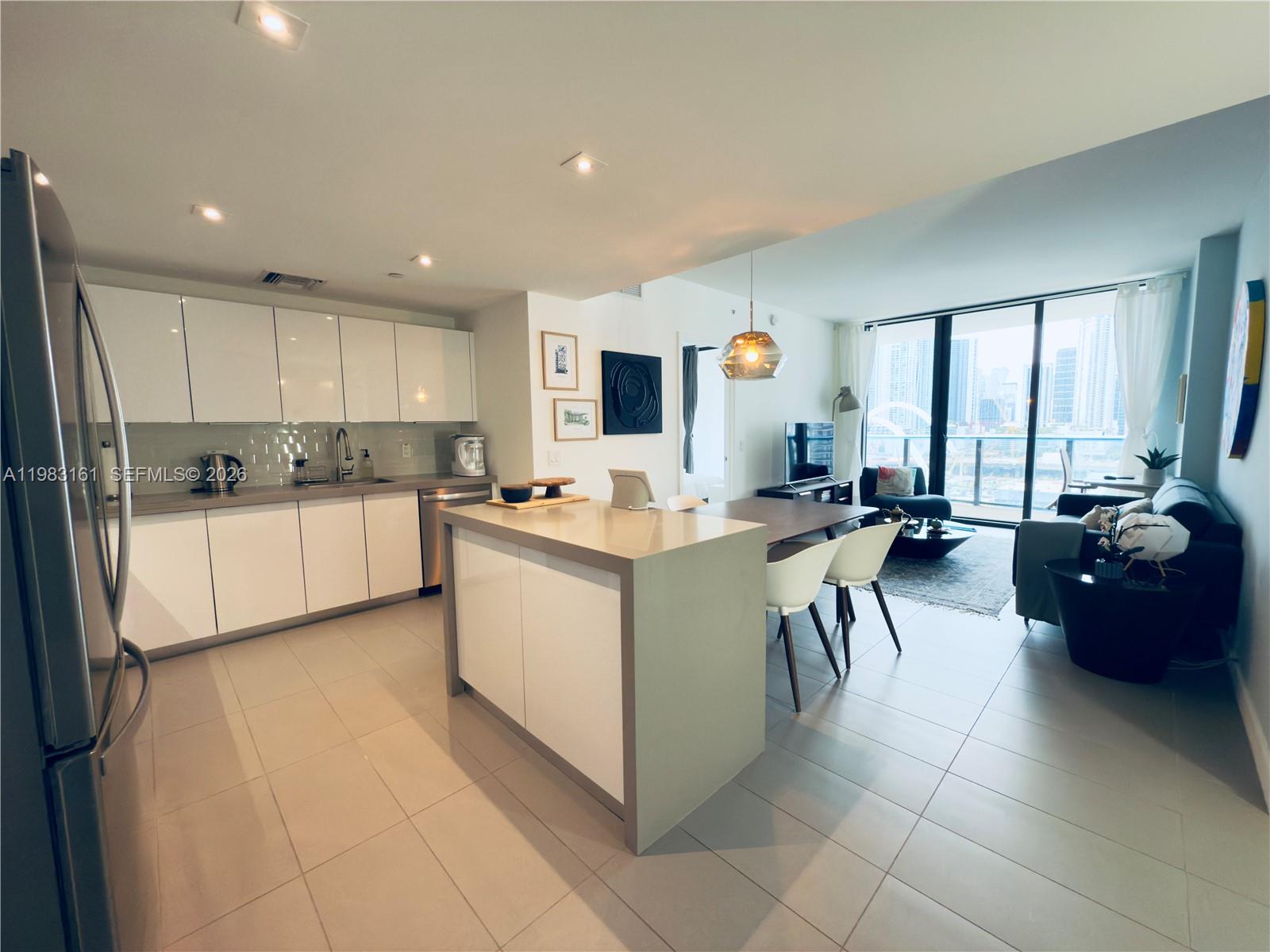 1600 NE 1st Ave #1407