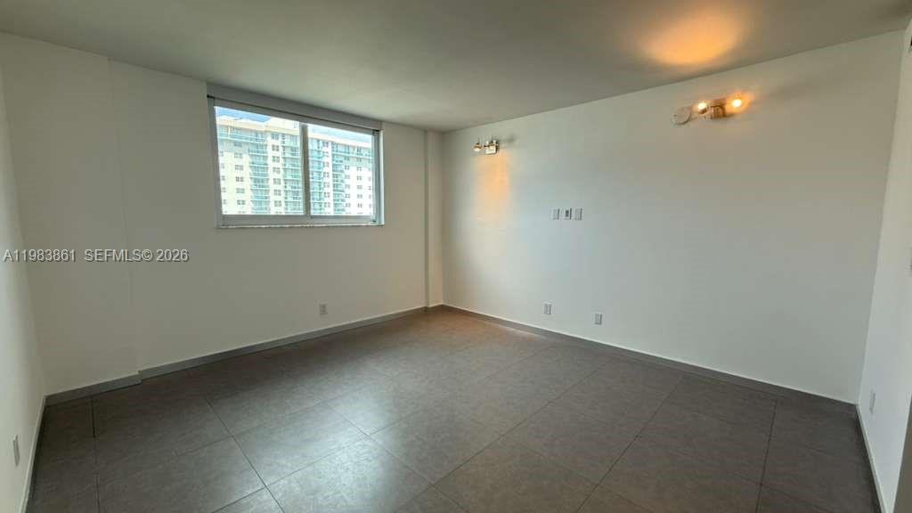 19380 Collins Ave #905 Sunny Isles Beach, FL 33160