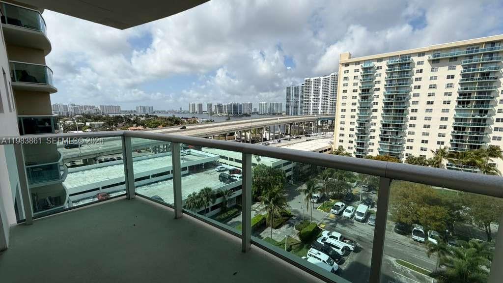 19380 Collins Ave #905 Sunny Isles Beach, FL 33160