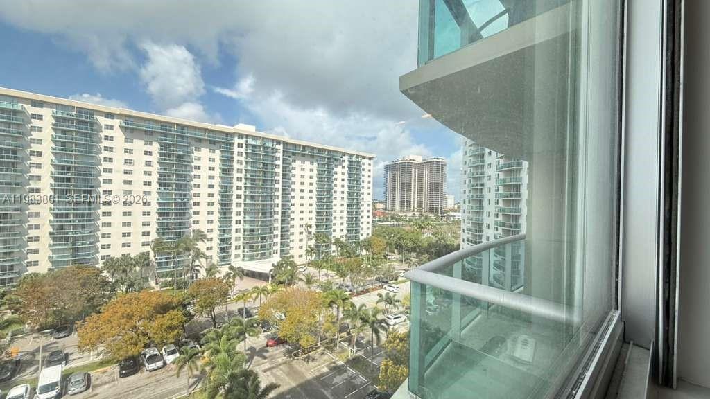 19380 Collins Ave #905 Sunny Isles Beach, FL 33160