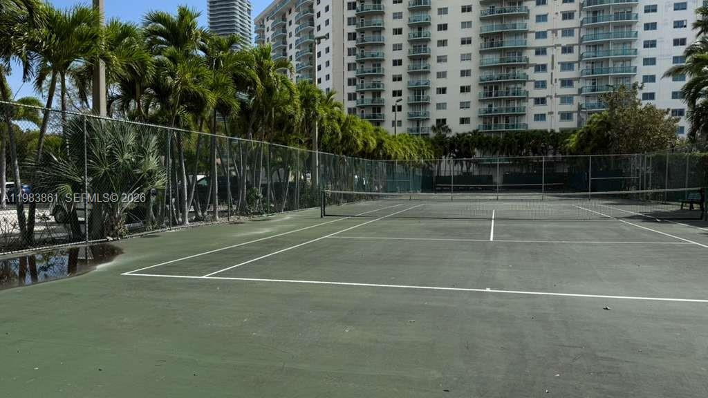 19380 Collins Ave #905 Sunny Isles Beach, FL 33160