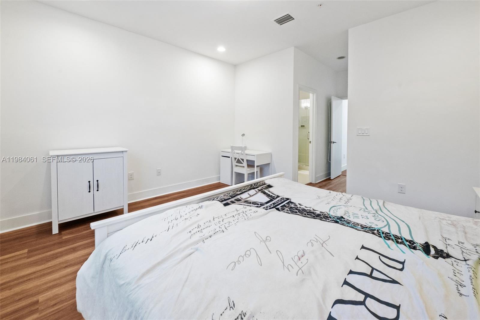 Undisclosed Address Miami, FL 33180