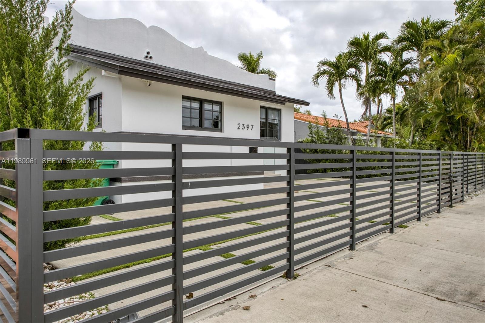 2397 SW 13th St Miami, FL 33145