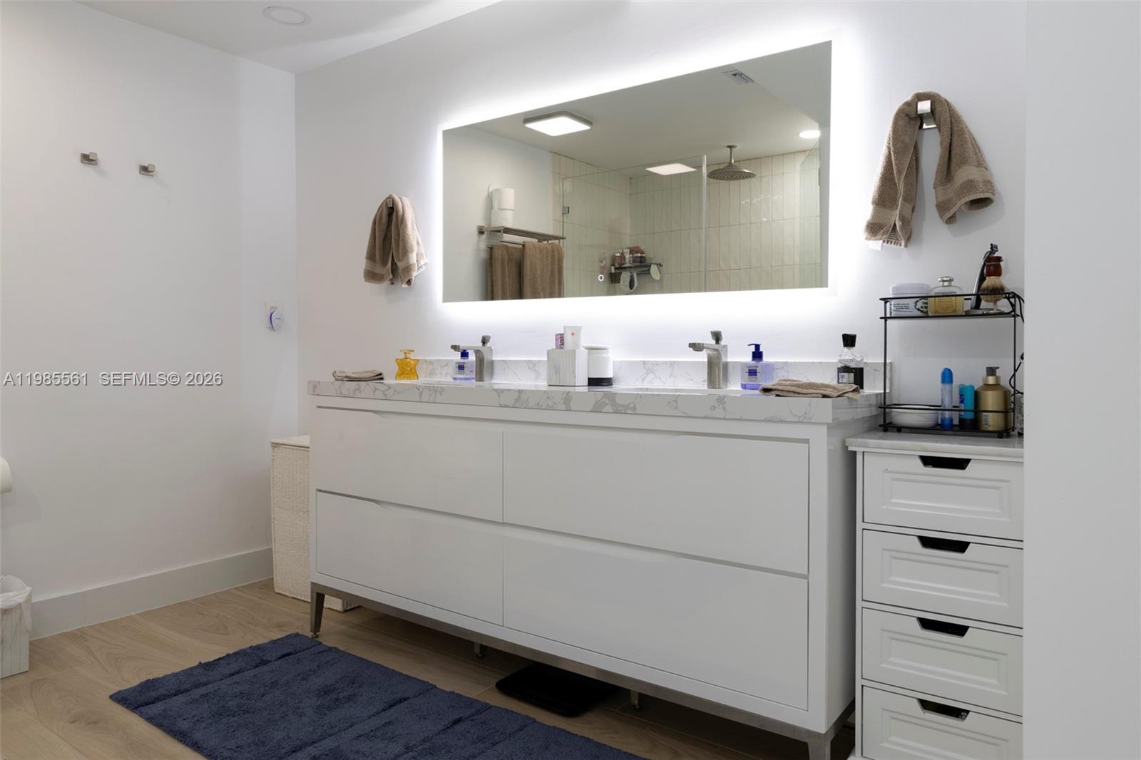 2397 SW 13th St Miami, FL 33145