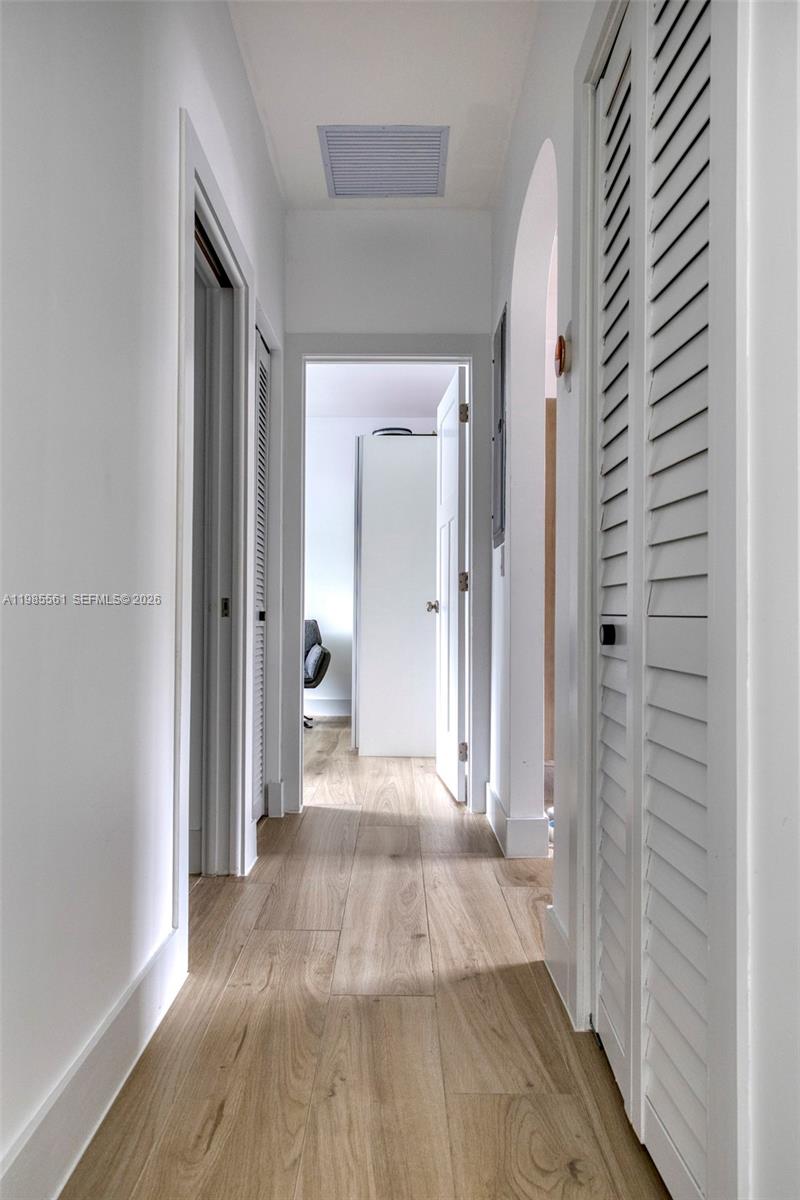 2397 SW 13th St Miami, FL 33145