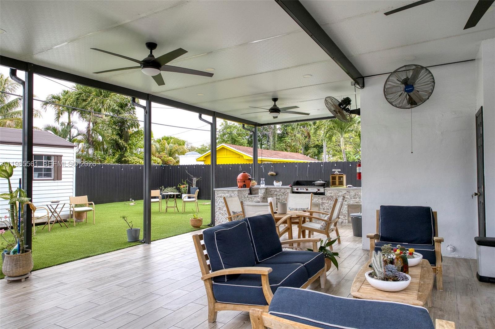 2397 SW 13th St Miami, FL 33145