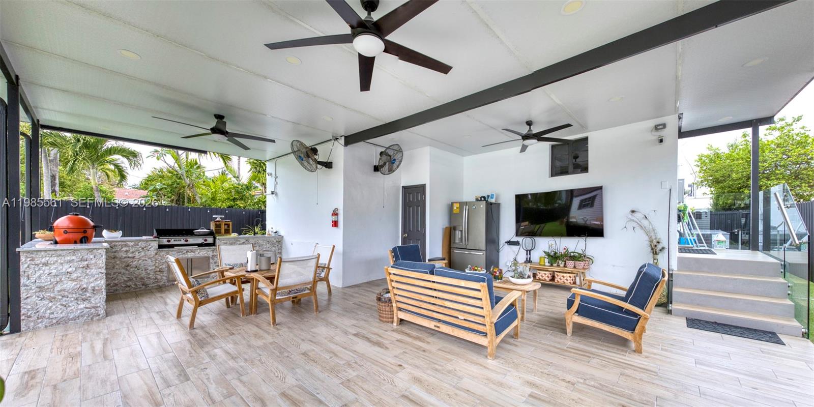 2397 SW 13th St Miami, FL 33145