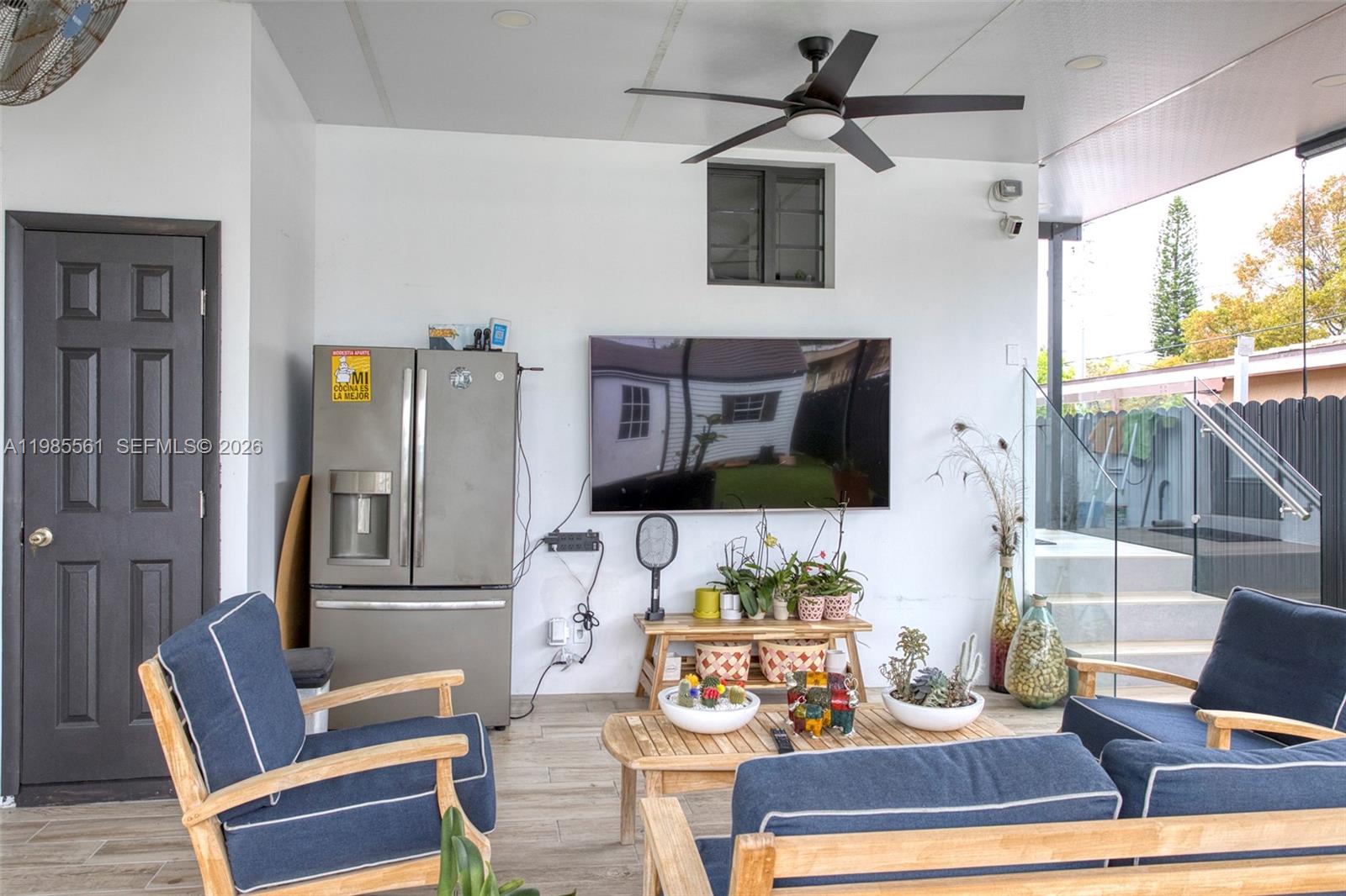 2397 SW 13th St Miami, FL 33145