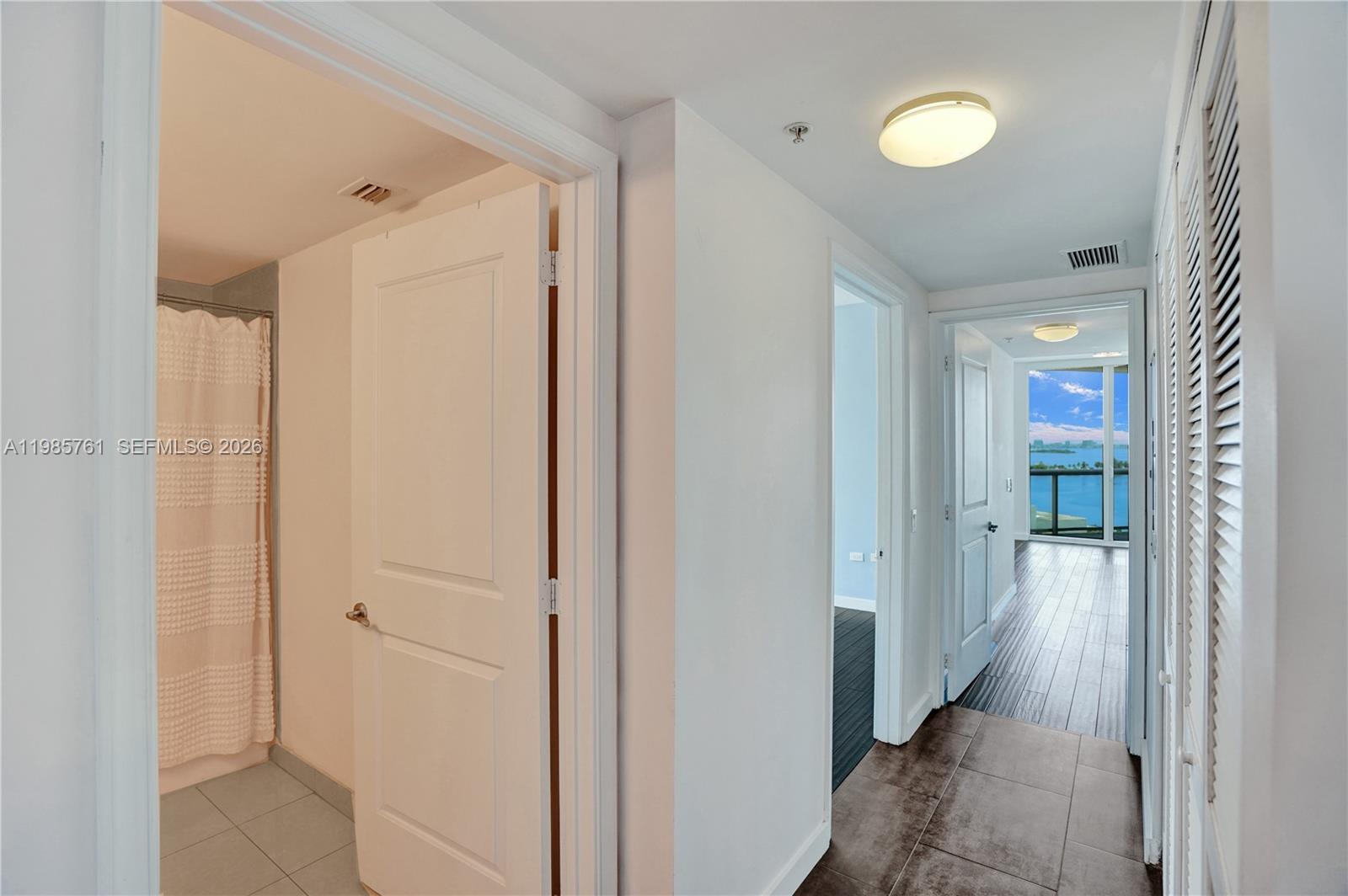 480 NE 30th St #1007 Miami, FL 33137