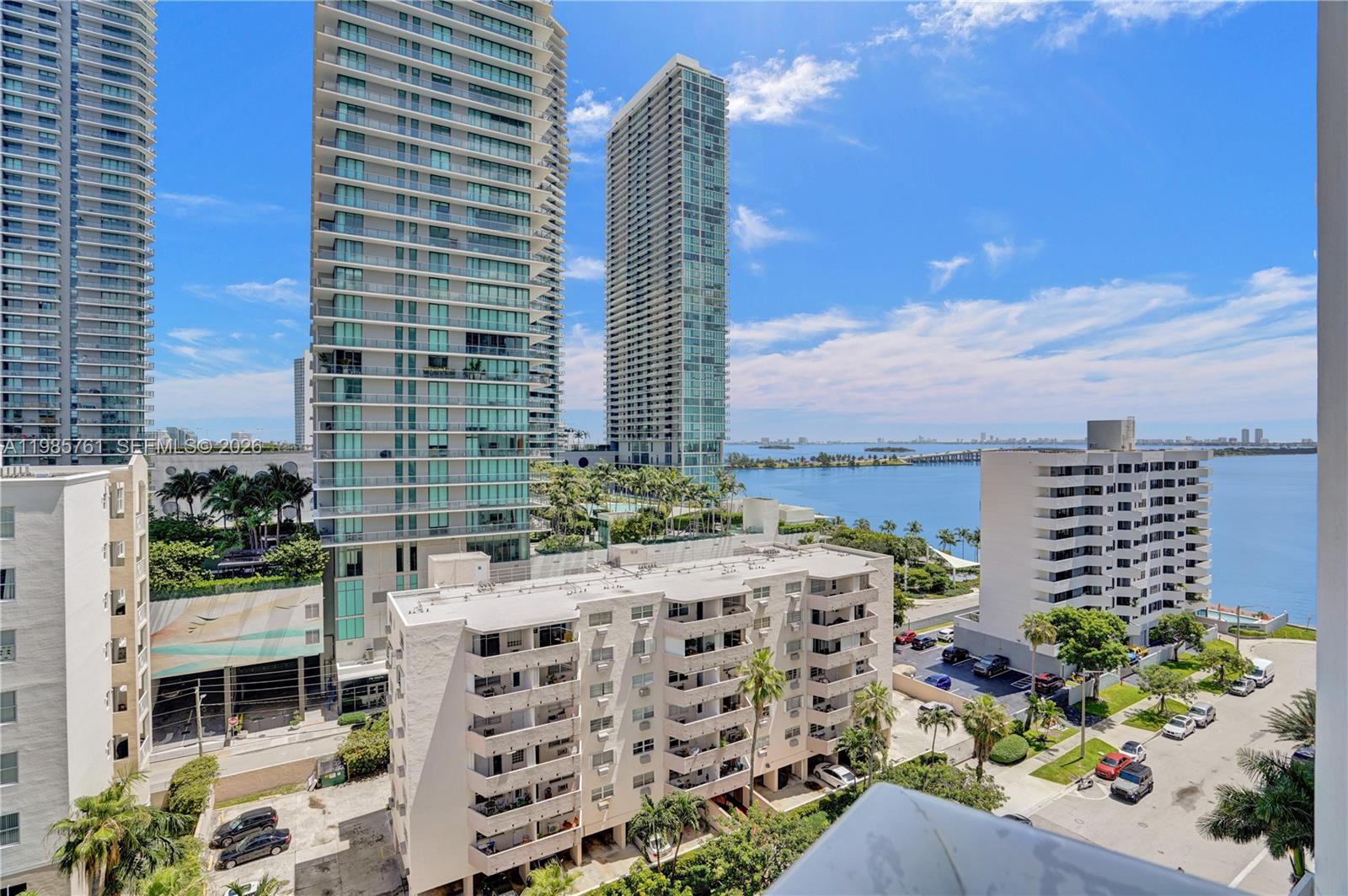 480 NE 30th St #1007 Miami, FL 33137