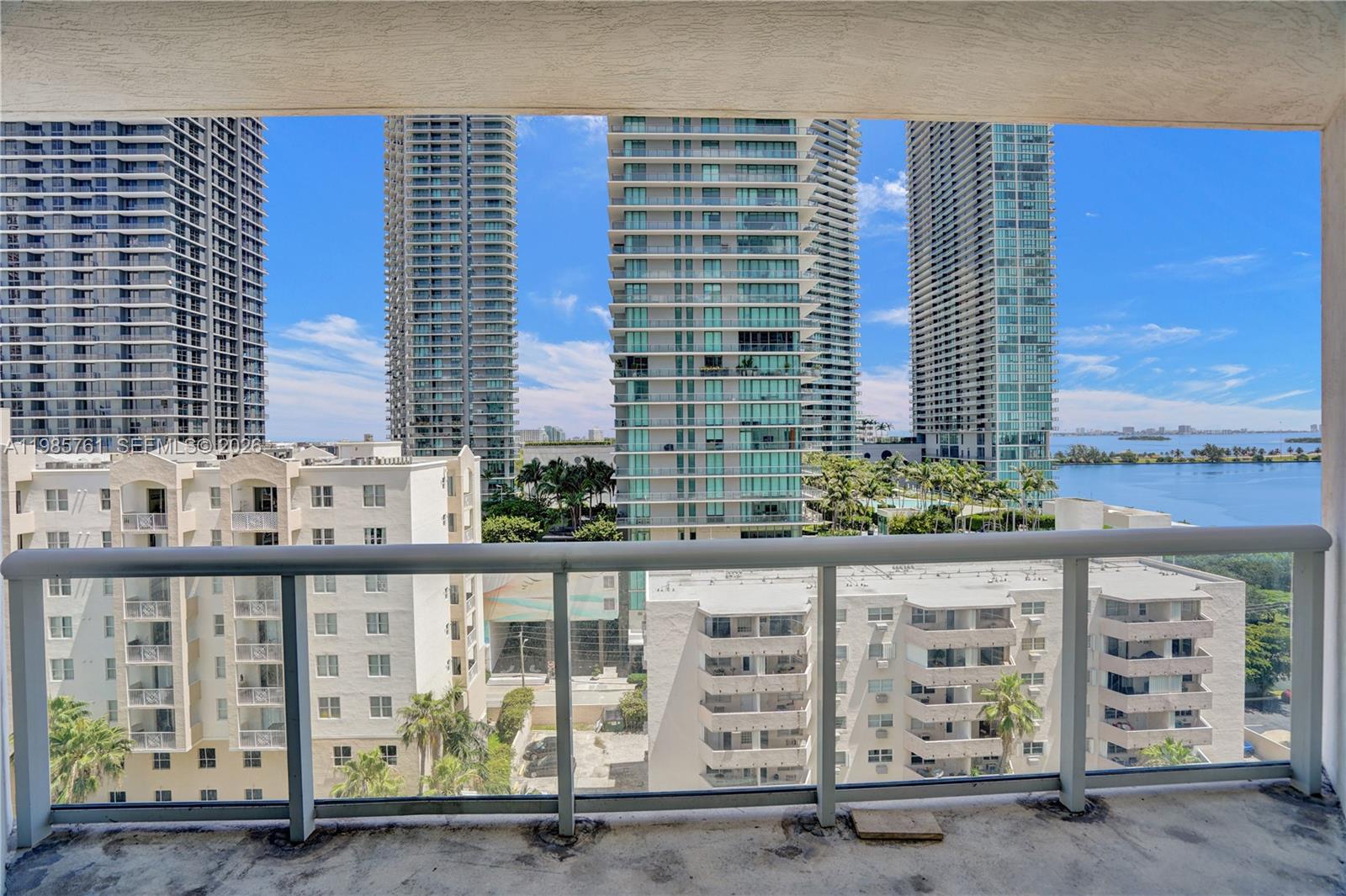 480 NE 30th St #1007 Miami, FL 33137