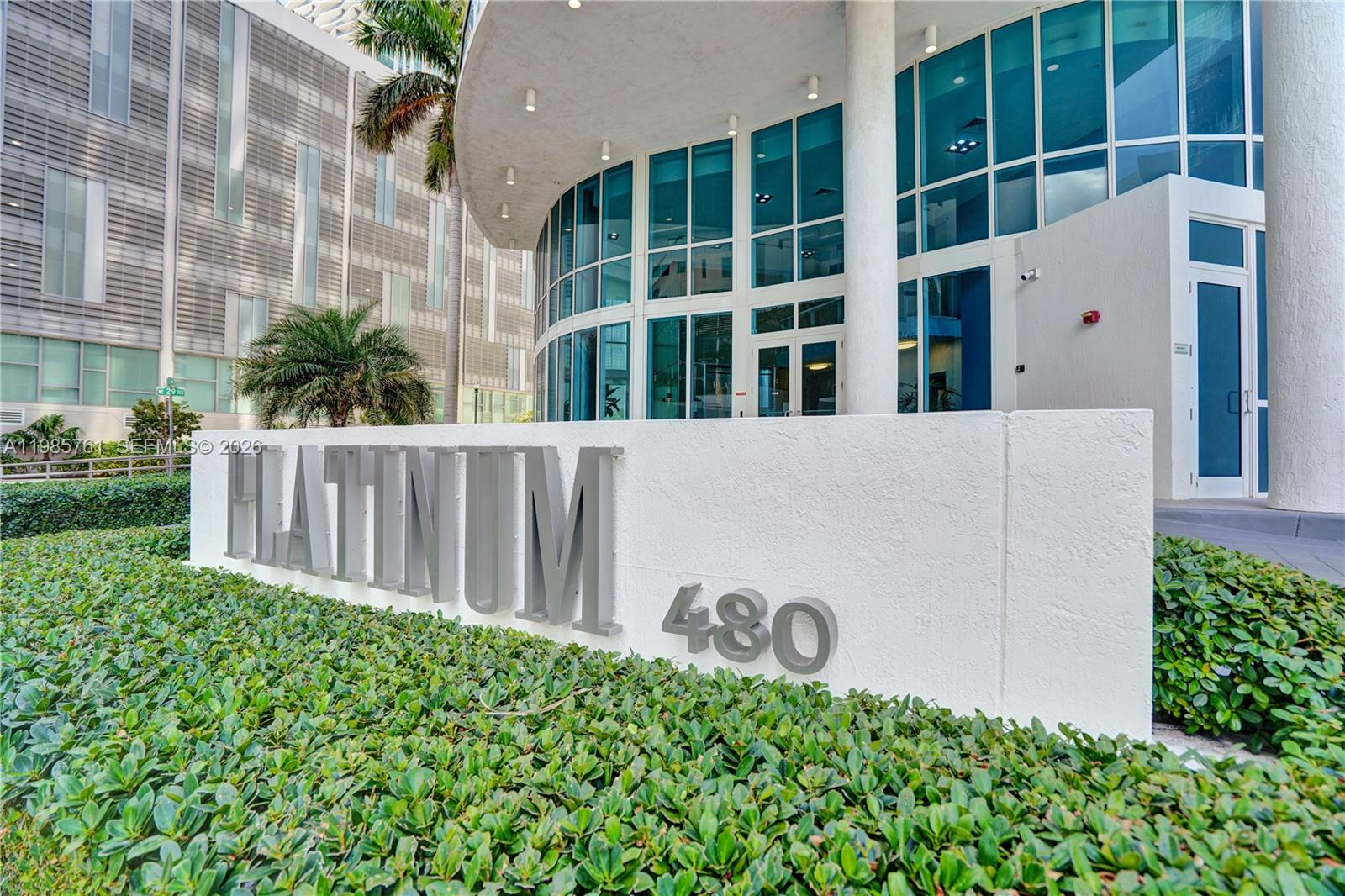 480 NE 30th St #1007 Miami, FL 33137