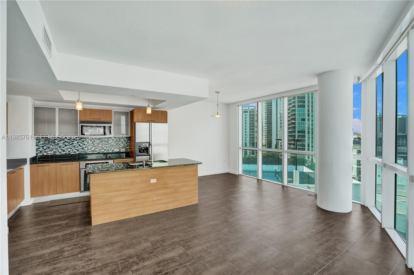 480 NE 30th St #1007 Miami, FL 33137