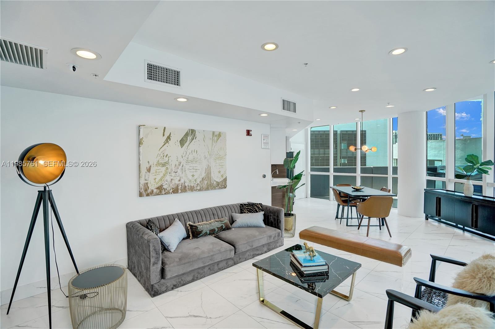 480 NE 30th St #1007 Miami, FL 33137