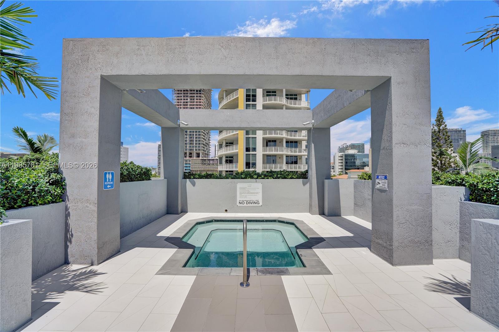 480 NE 30th St #1007 Miami, FL 33137